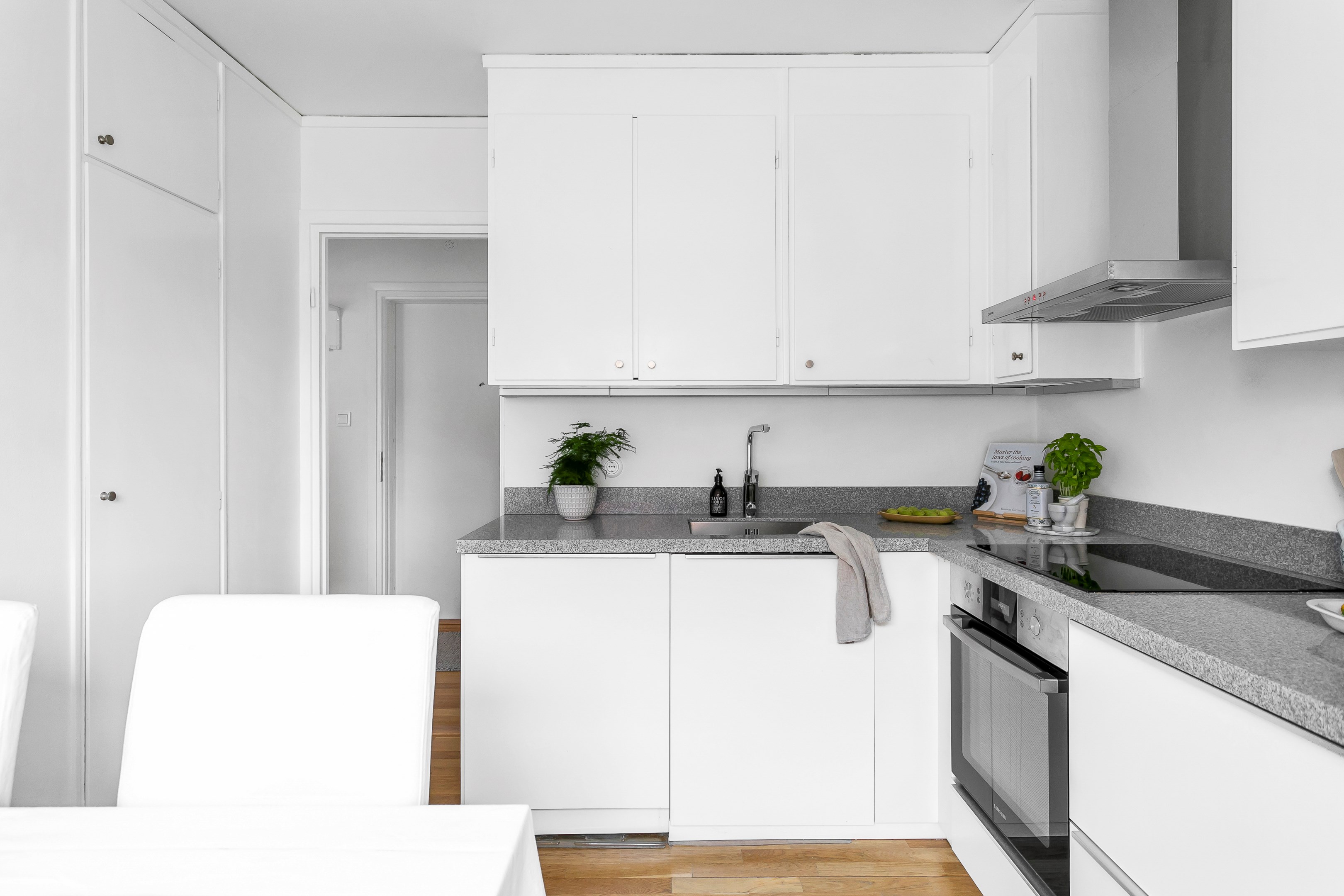 Bostadsbild från Luthagsesplanaden 11, Såld i Främre Luthagen, Uppsala