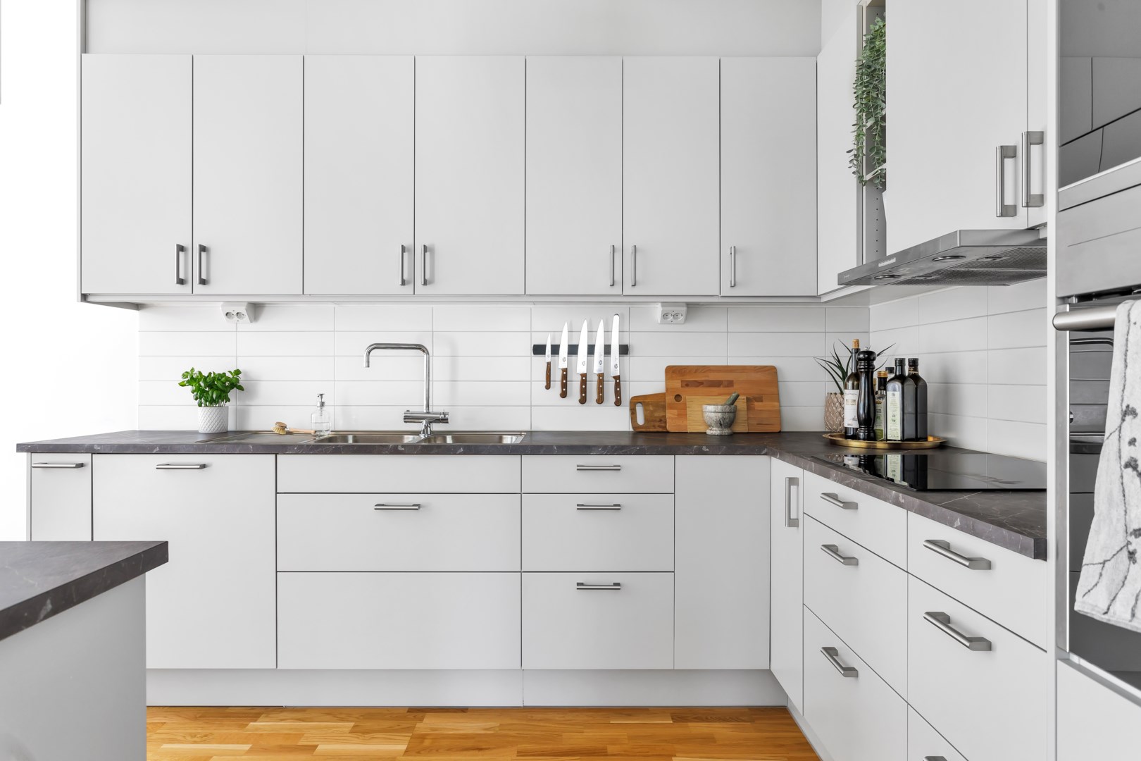 Bostadsbild från Hällbygatan 41, Såld i Luthagen, Uppsala