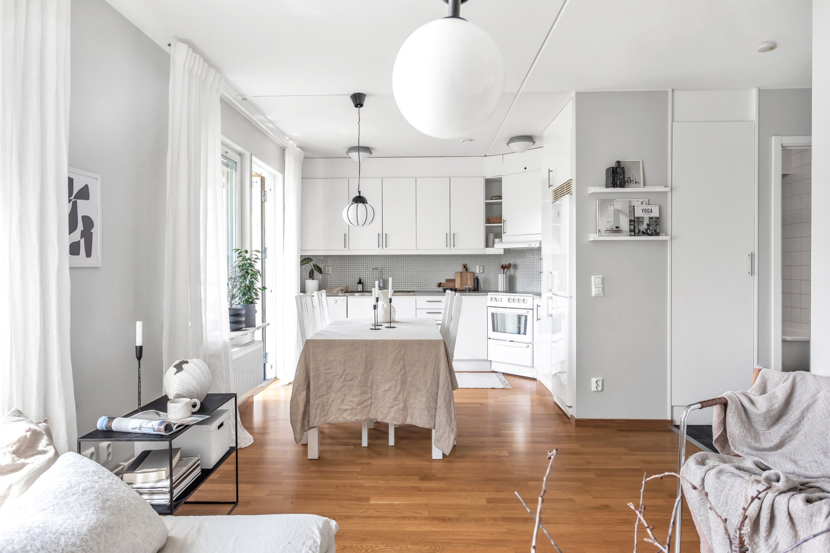 Bostadsbild från Vattholmavägen 4B, Såld i Kapellgärdet, Uppsala