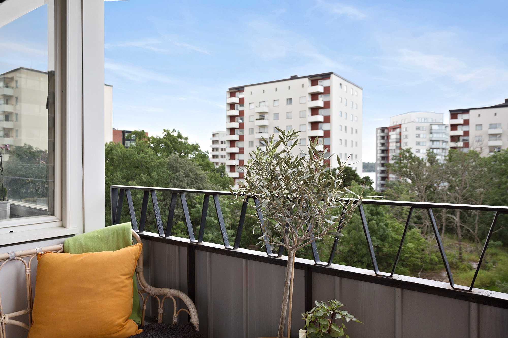 Bostadsbild från Sandhamnsgatan 25, 5 tr, Såld i Gärdet, Stockholm