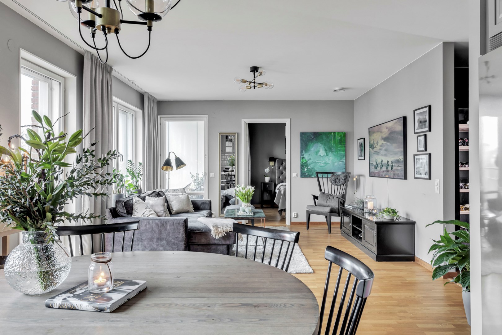 Bostadsbild från Östra Ågatan 105, Såld i Kungsängen, Uppsala