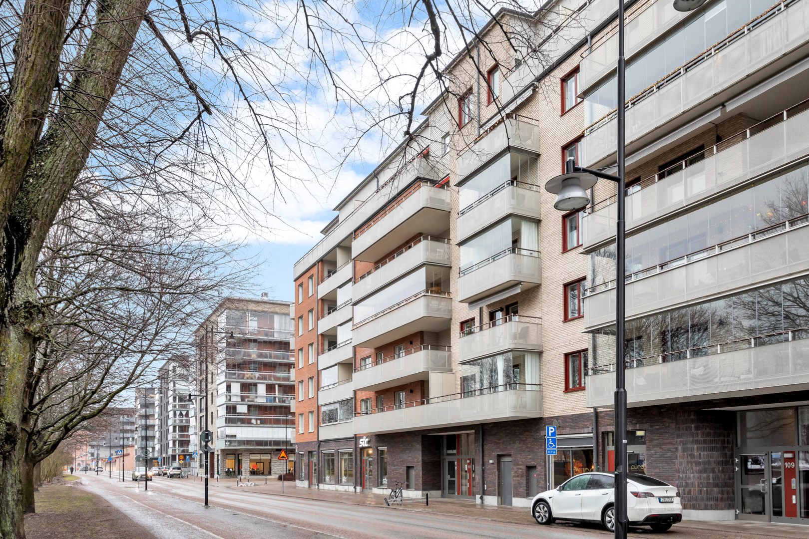 Bostadsbild från Östra Ågatan 105, Såld i Kungsängen, Uppsala