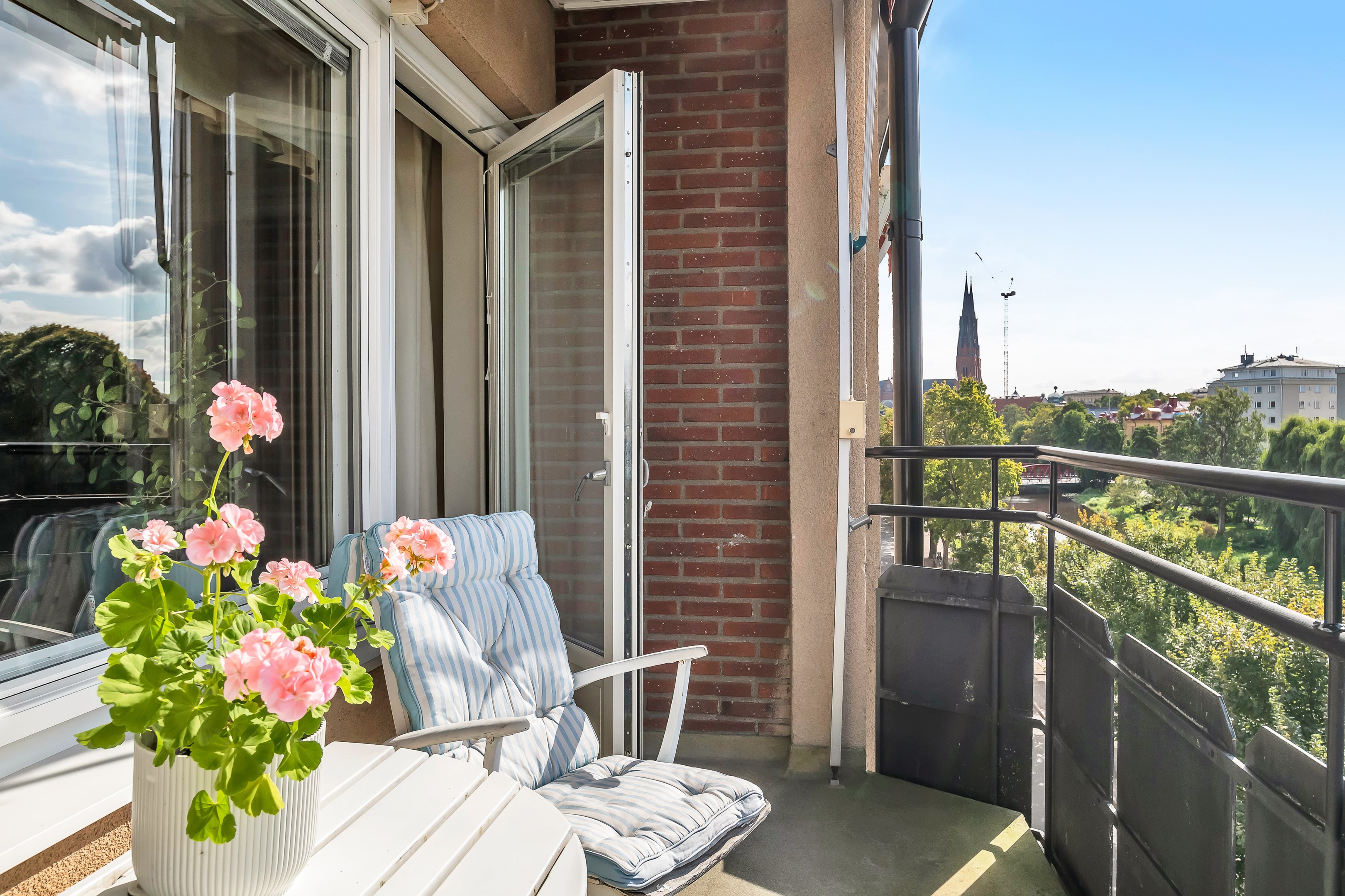 Bostadsbild från Svartbäcksgatan 41, Såld i Centrum, Uppsala