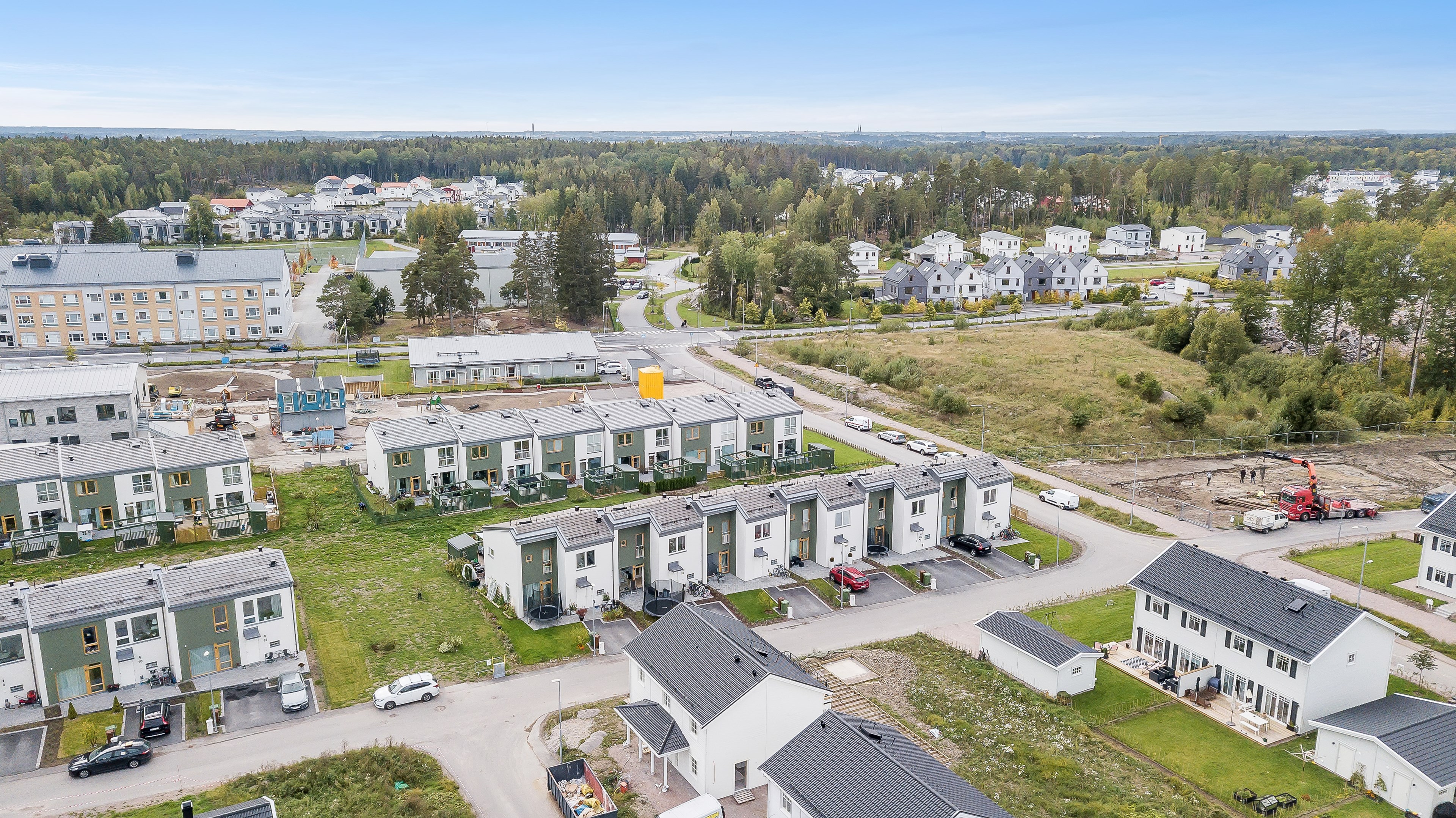 Bostadsbild från Vitmossvägen 16, Såld i Lindbacken, Uppsala