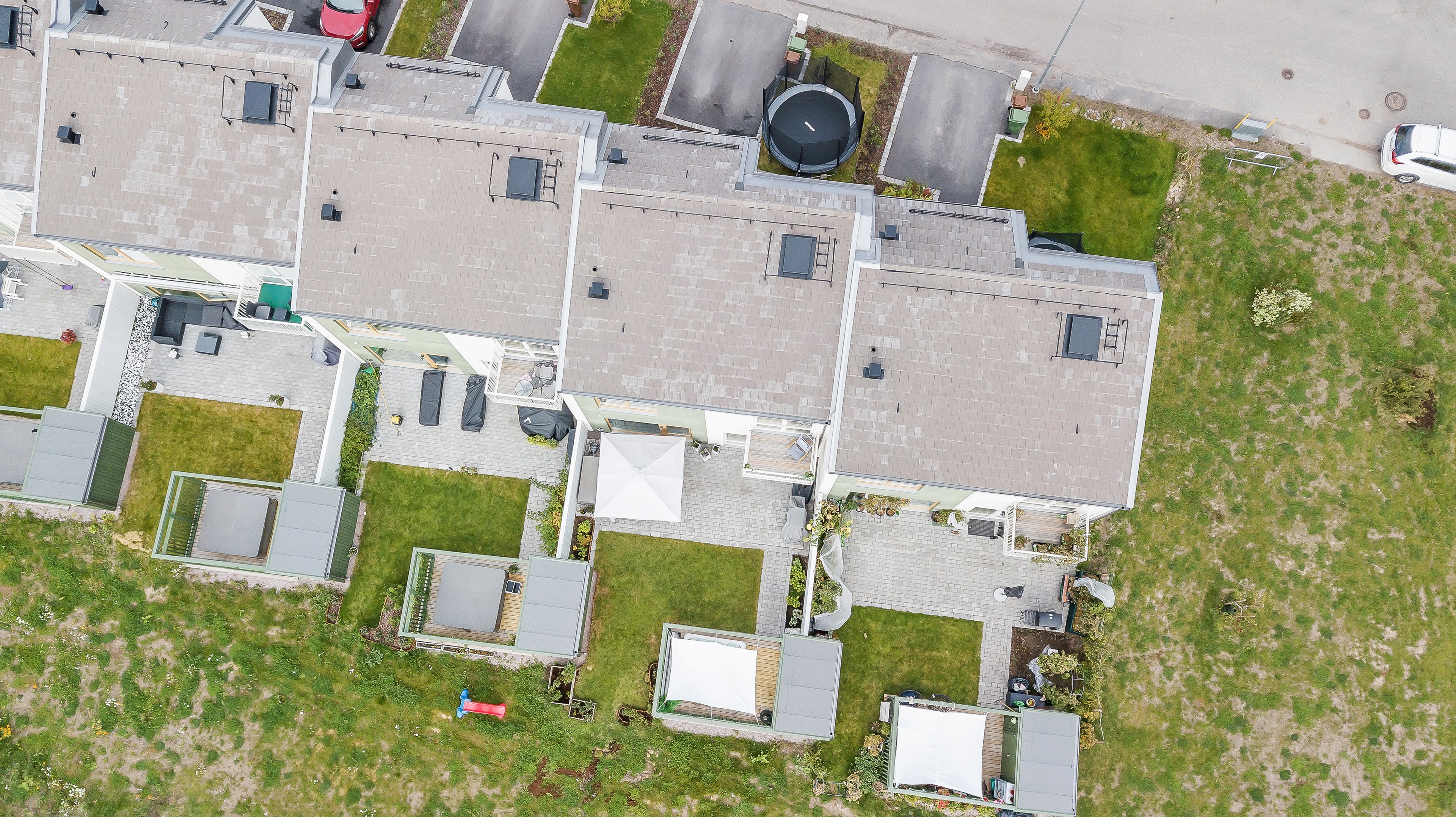 Bostadsbild från Vitmossvägen 16, Såld i Lindbacken, Uppsala