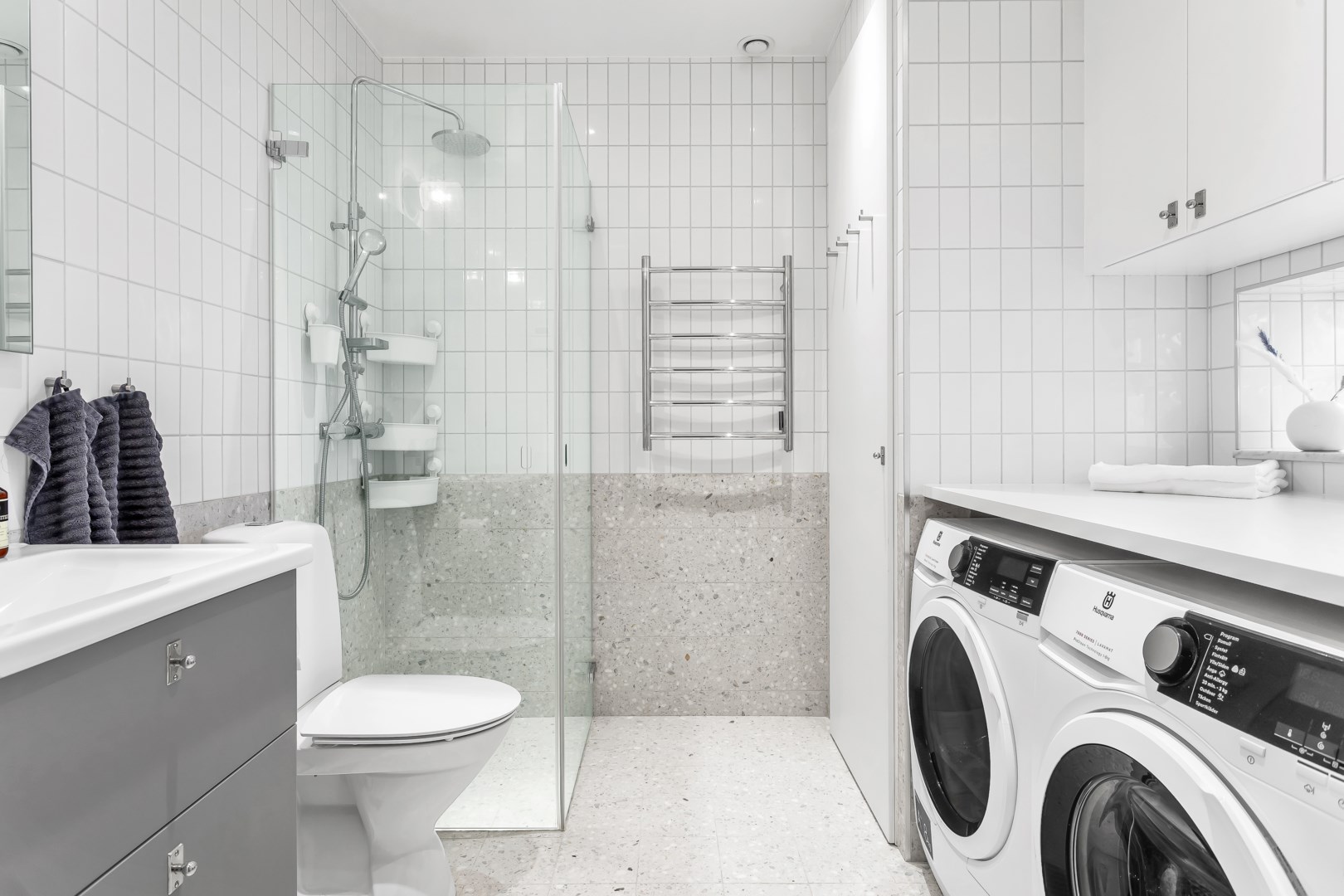 Bostadsbild från Vitmossvägen 16, Såld i Lindbacken, Uppsala