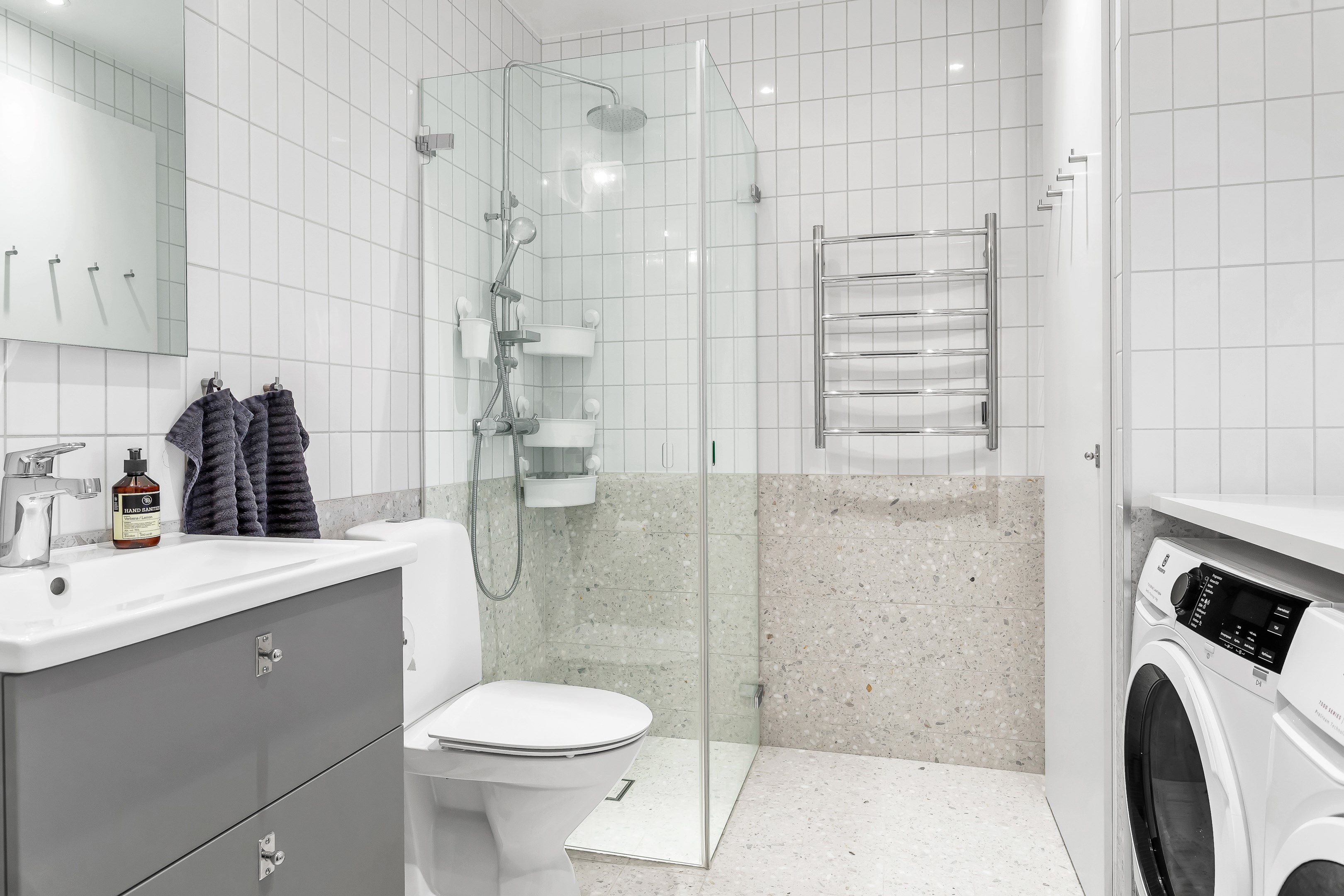 Bostadsbild från Vitmossvägen 16, Såld i Lindbacken, Uppsala