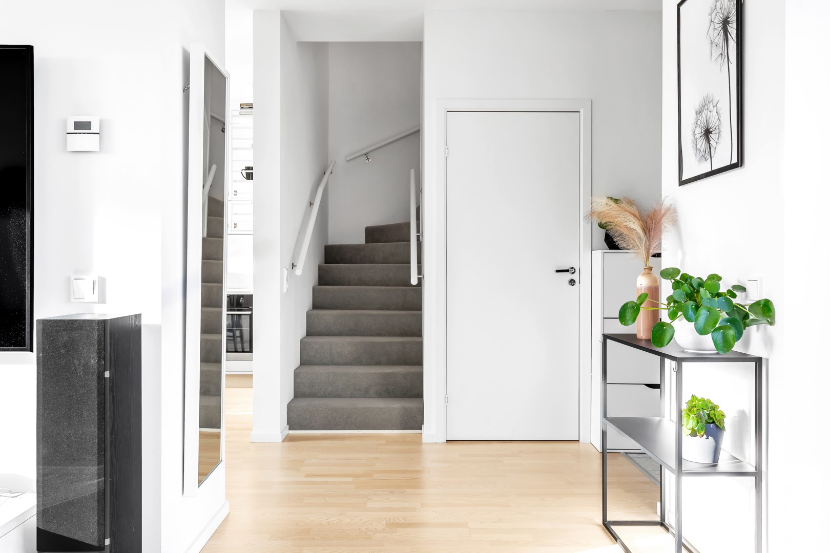 Bostadsbild från Vitmossvägen 16, Såld i Lindbacken, Uppsala