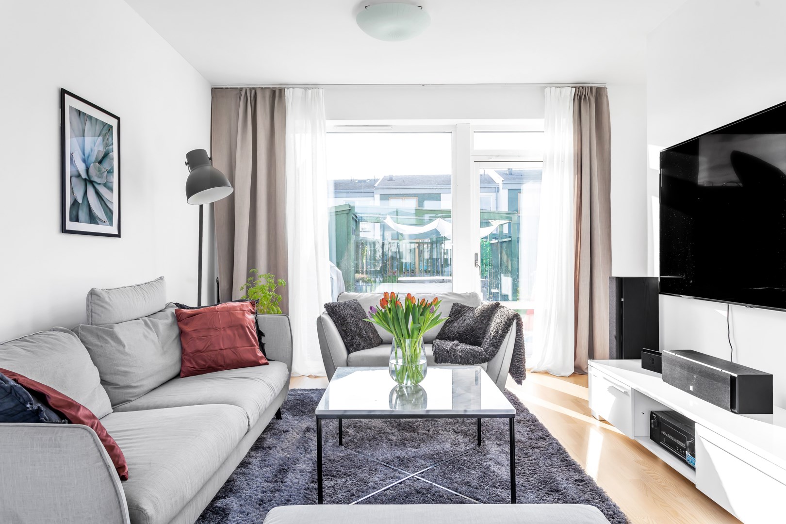 Bostadsbild från Vitmossvägen 16, Såld i Lindbacken, Uppsala