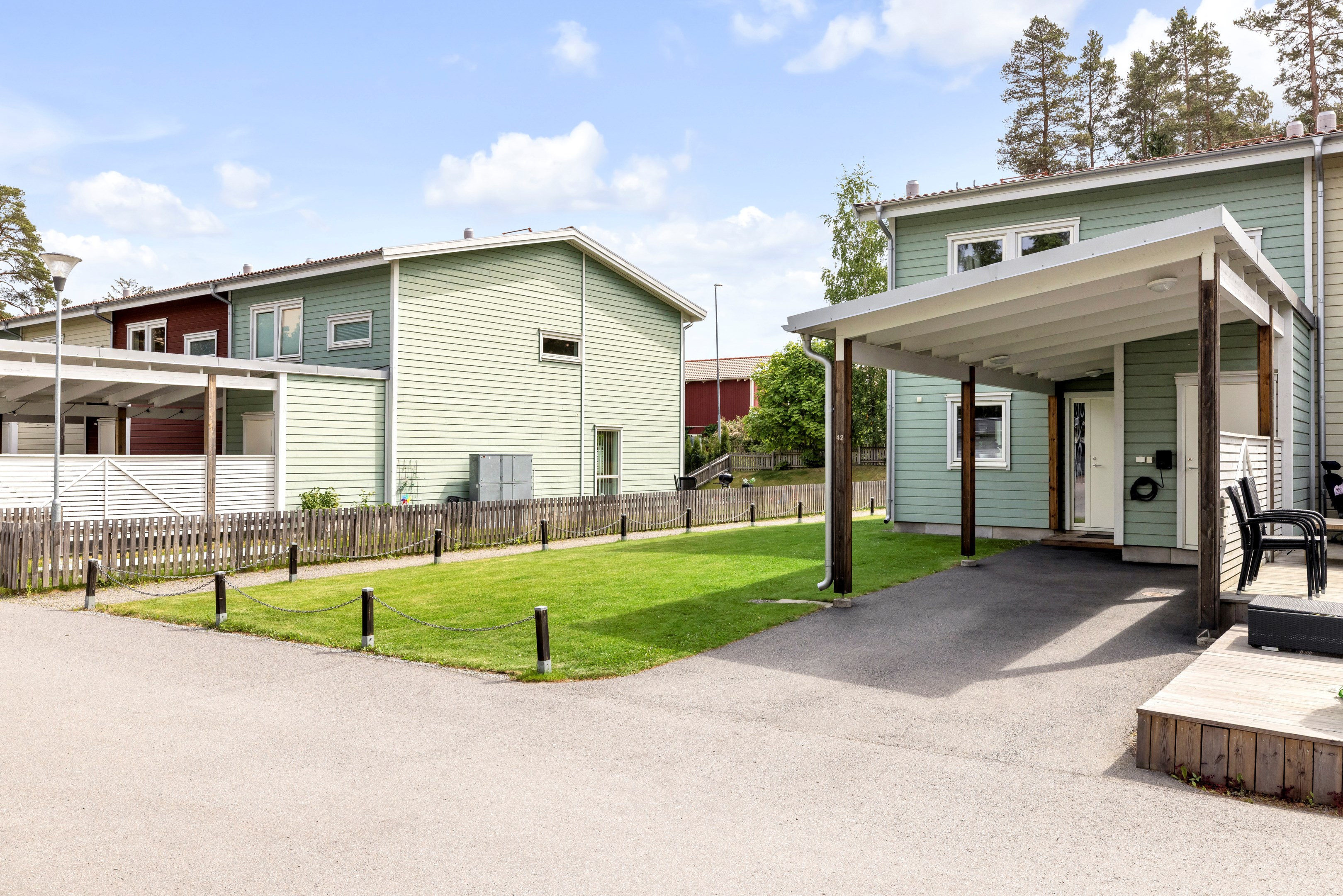 Bostadsbild från Varggropsvägen 42, Kommande i Björklinge, Uppsala
