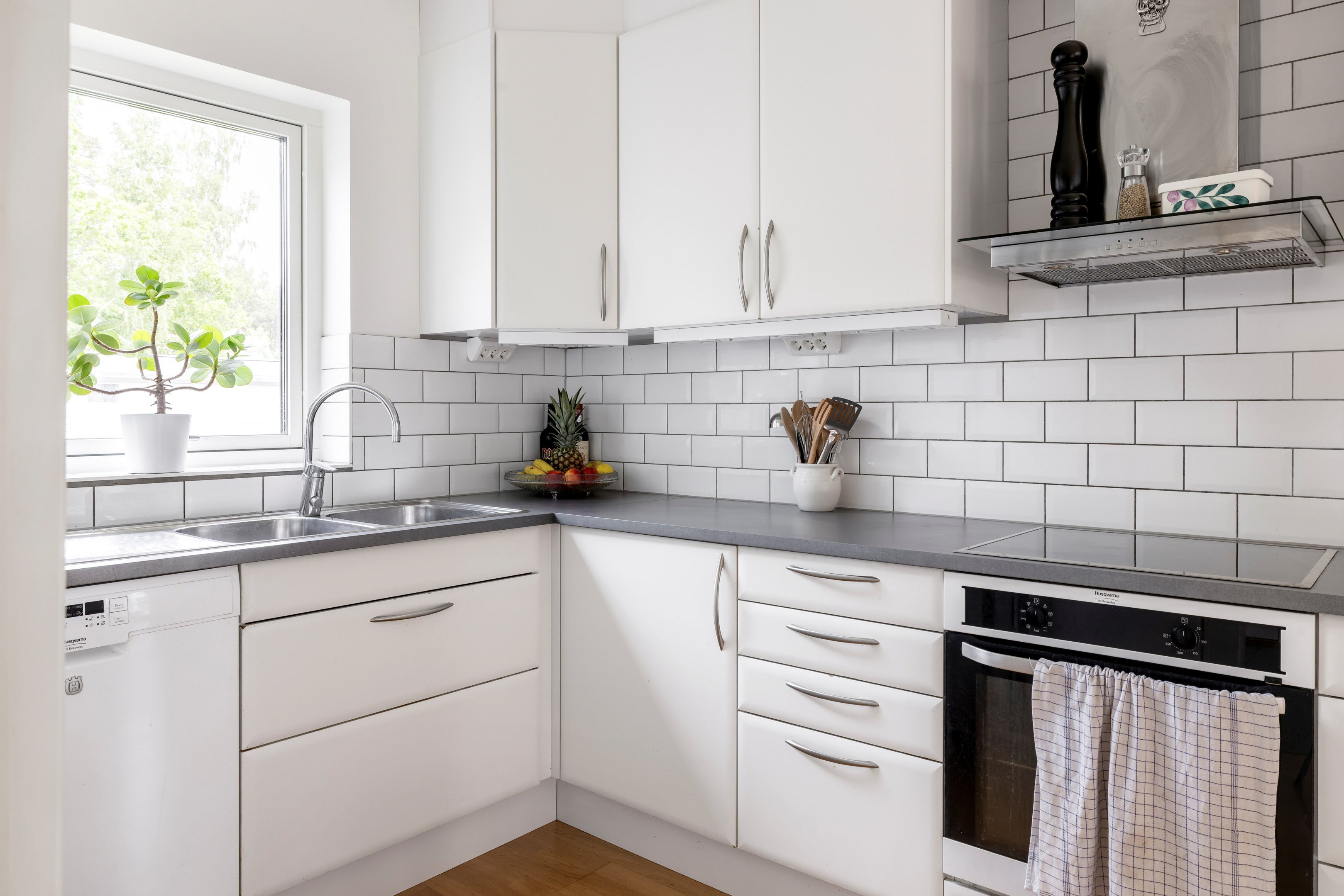 Bostadsbild från Varggropsvägen 42, Kommande i Björklinge, Uppsala