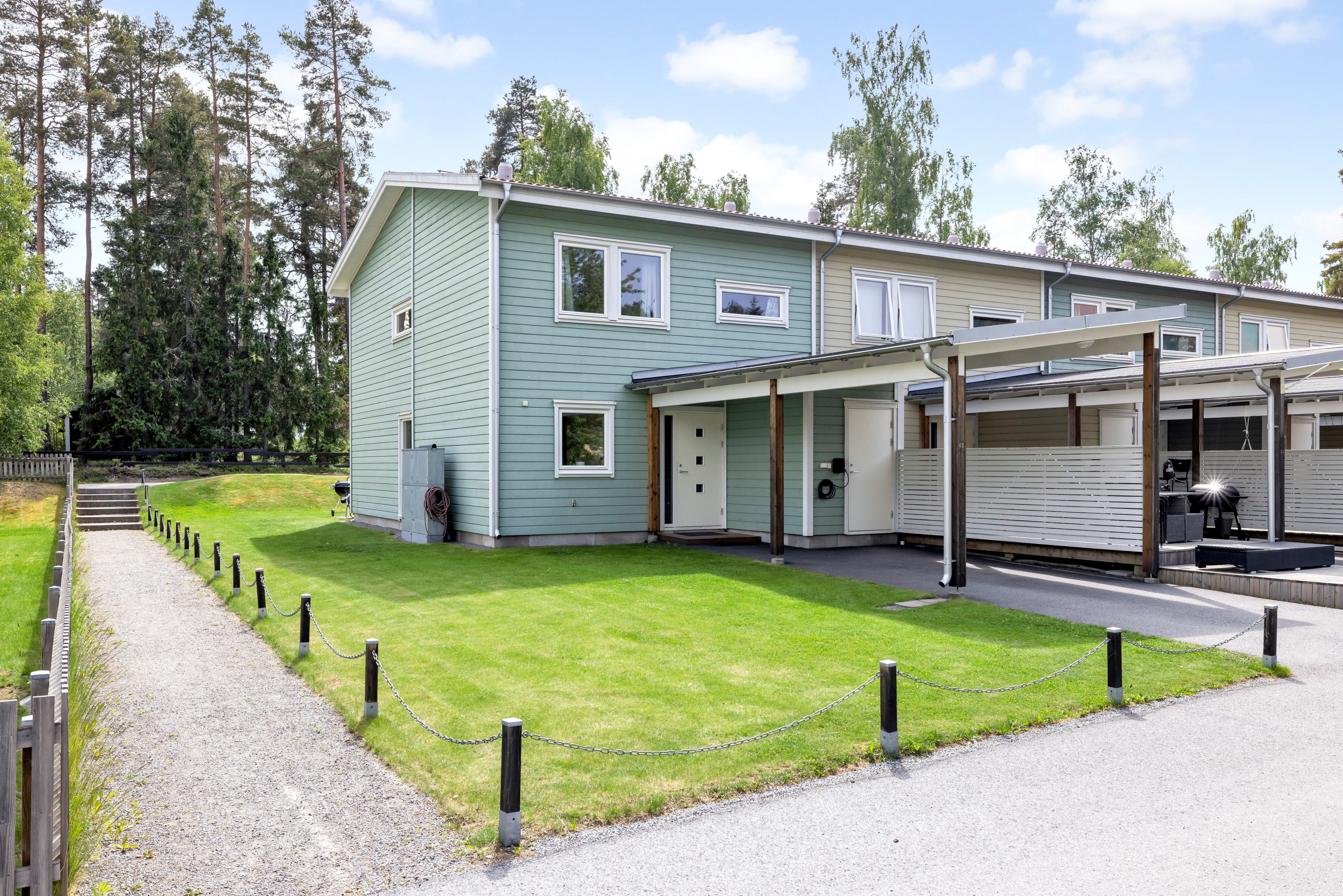 Bostadsbild från Varggropsvägen 42, Kommande i Björklinge, Uppsala
