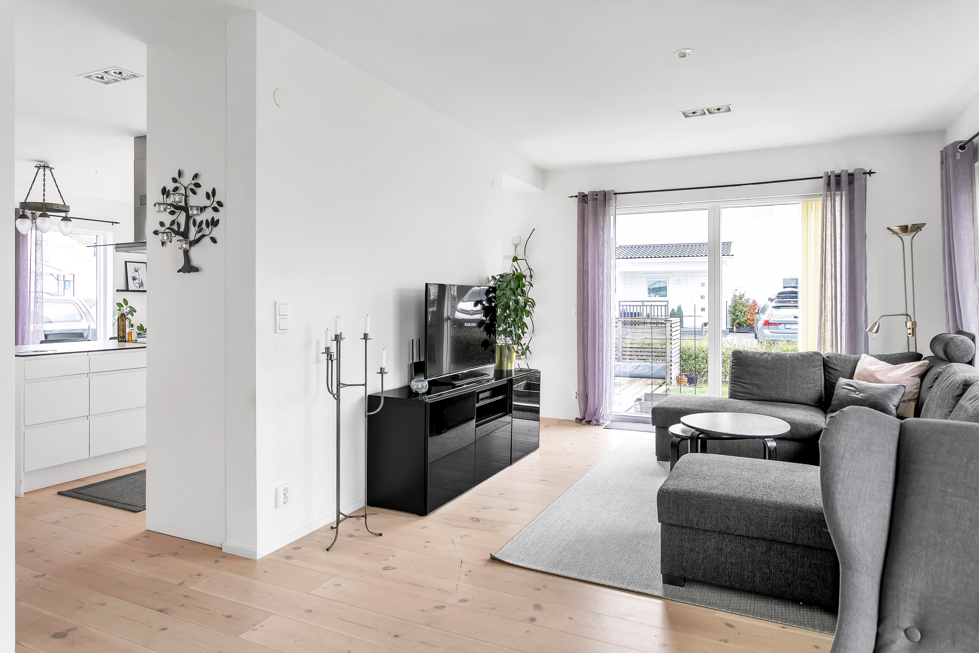 Bostadsbild från Torpvretsvägen 3, Såld i Lindbacken, Uppsala