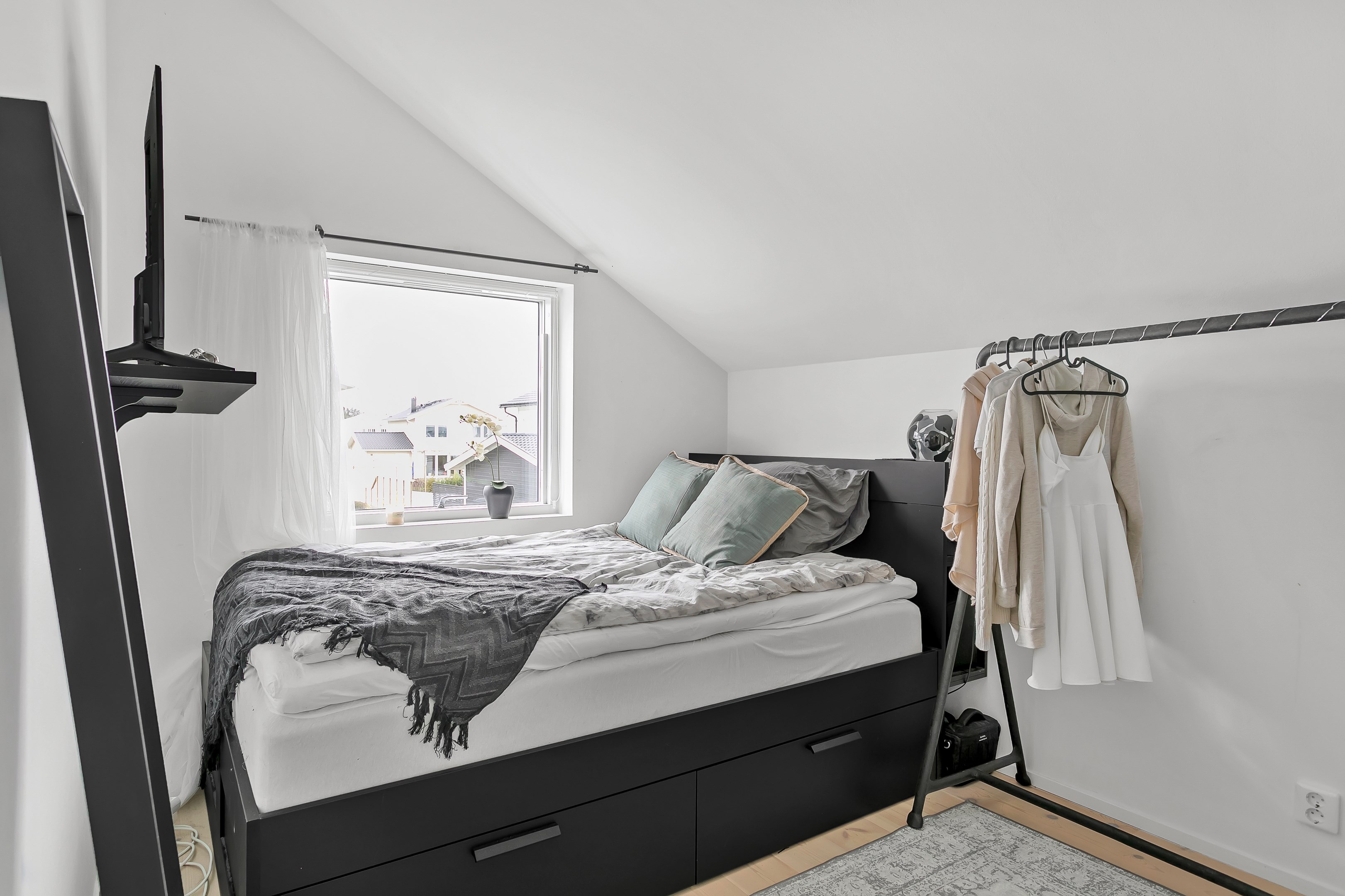 Bostadsbild från Torpvretsvägen 3, Såld i Lindbacken, Uppsala