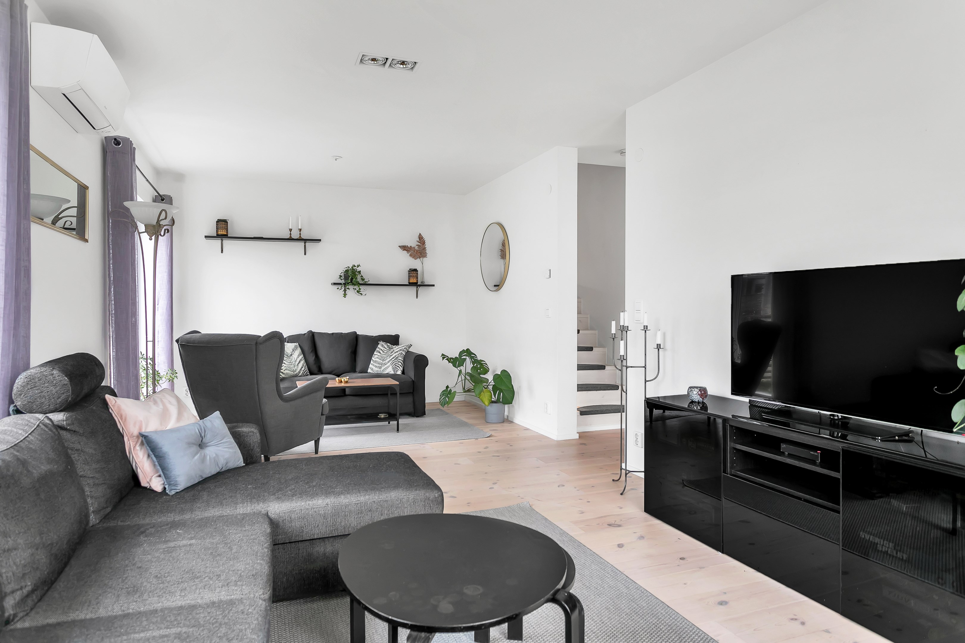 Bostadsbild från Torpvretsvägen 3, Såld i Lindbacken, Uppsala