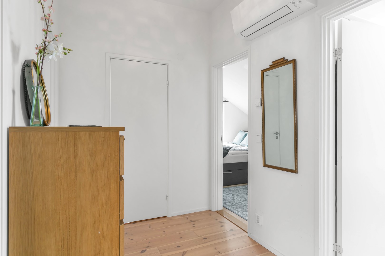 Bostadsbild från Torpvretsvägen 3, Såld i Lindbacken, Uppsala