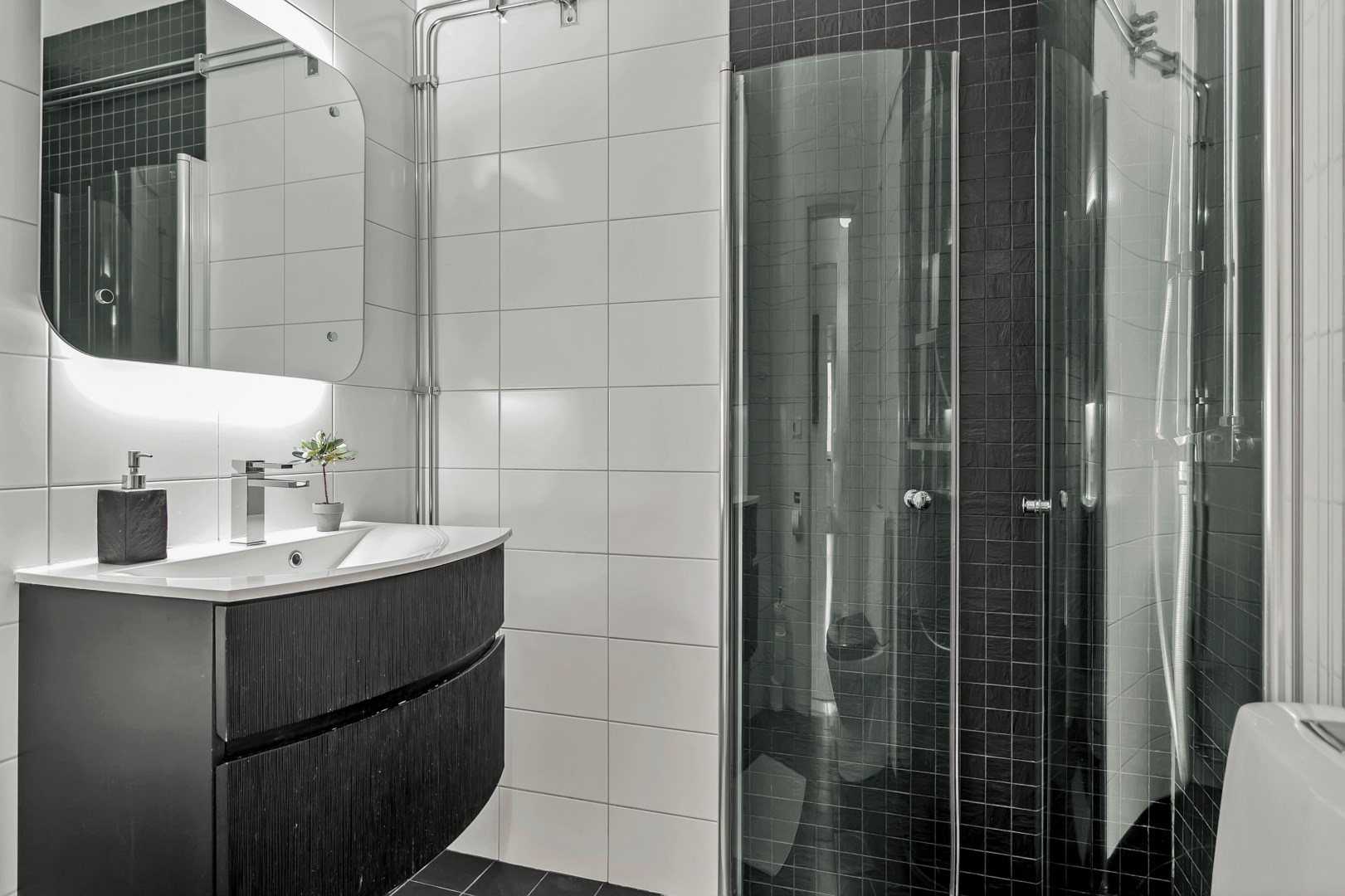 Bostadsbild från Kungsgatan 52 A, Såld i Centrum, Uppsala