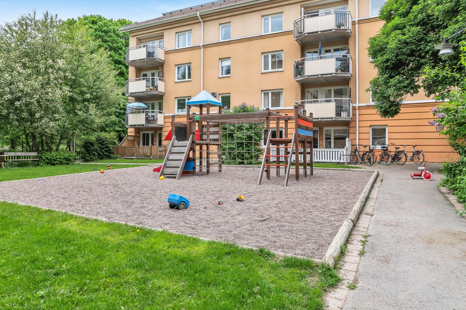 Bostadsbild från Ulleråkersvägen 54, Såld i Ulleråker, Uppsala