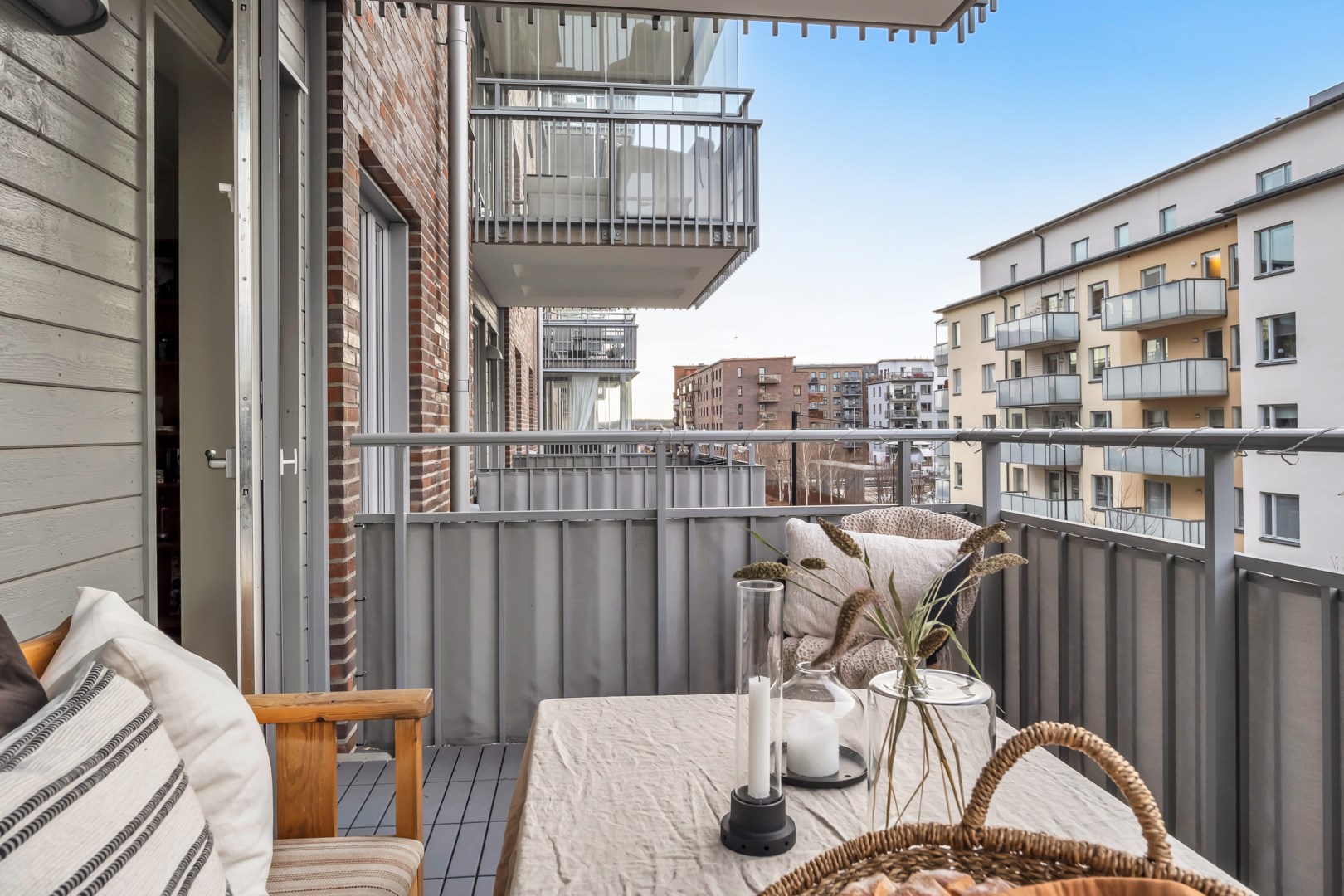 Bostadsbild från Tullgarnsgatan 16, Såld i Kungsängen, Uppsala