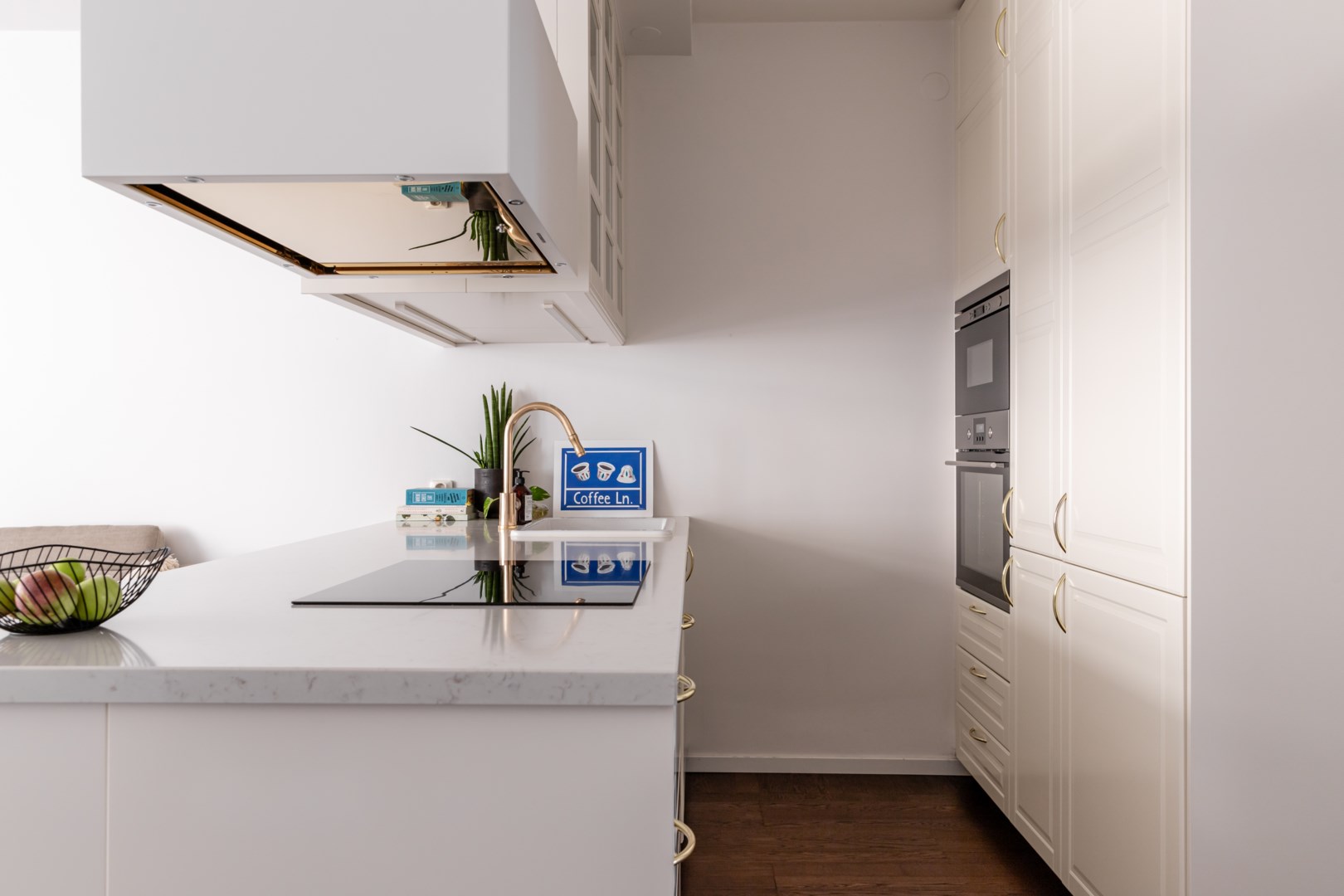 Bostadsbild från Drottninggatan 90B, Såld i Norrmalm, Stockholm