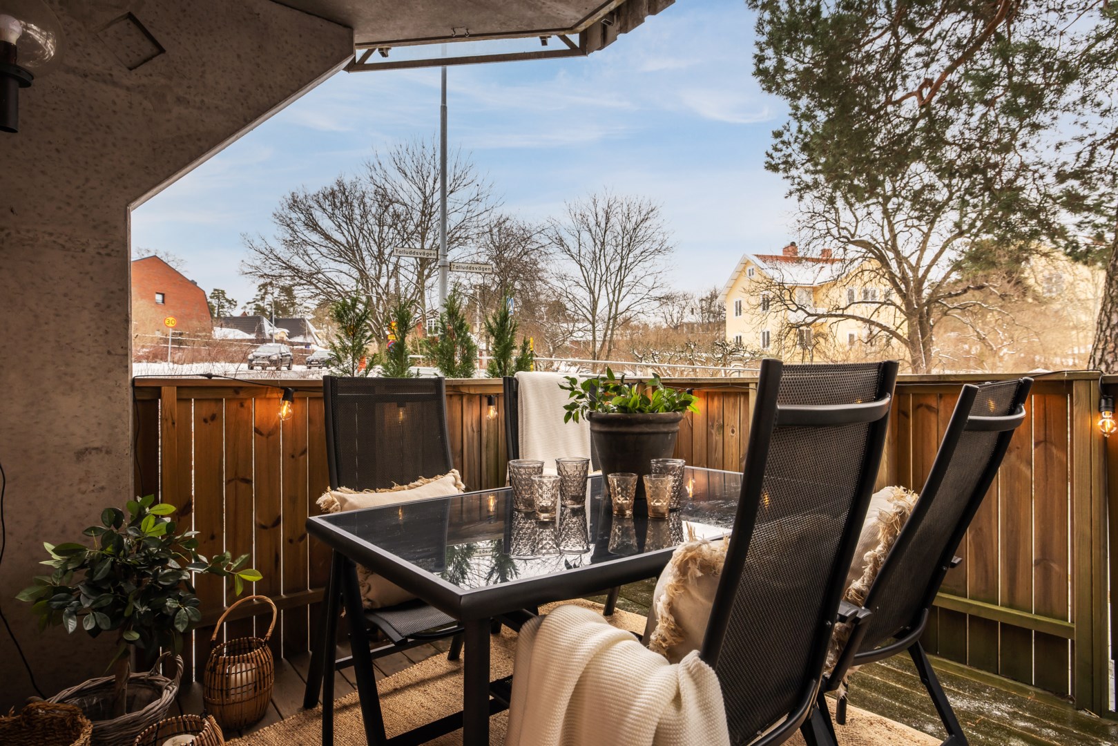 Bostadsbild från Ängsbacken 3, Såld i Björknäs, Nacka