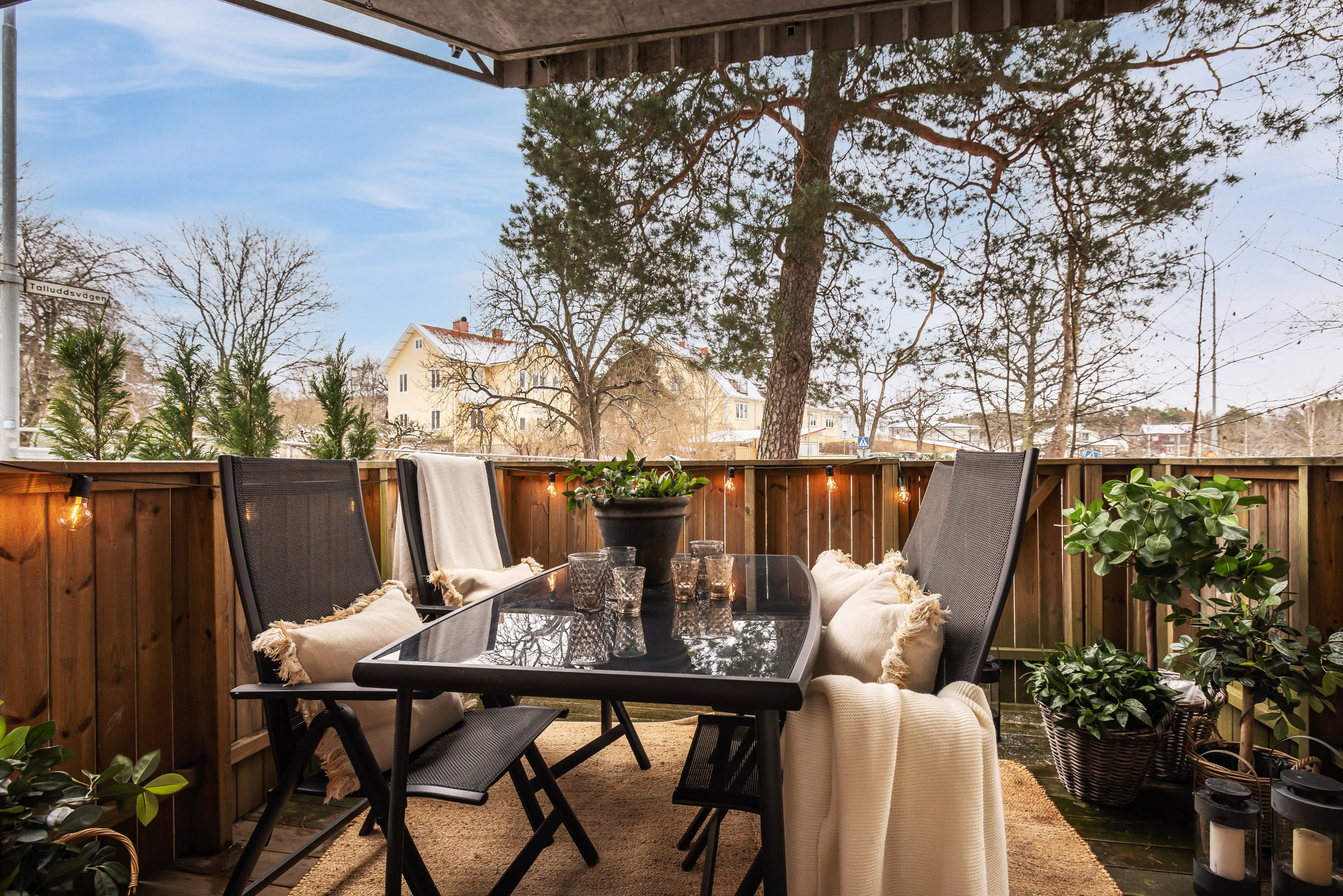 Bostadsbild från Ängsbacken 3, Såld i Björknäs, Nacka