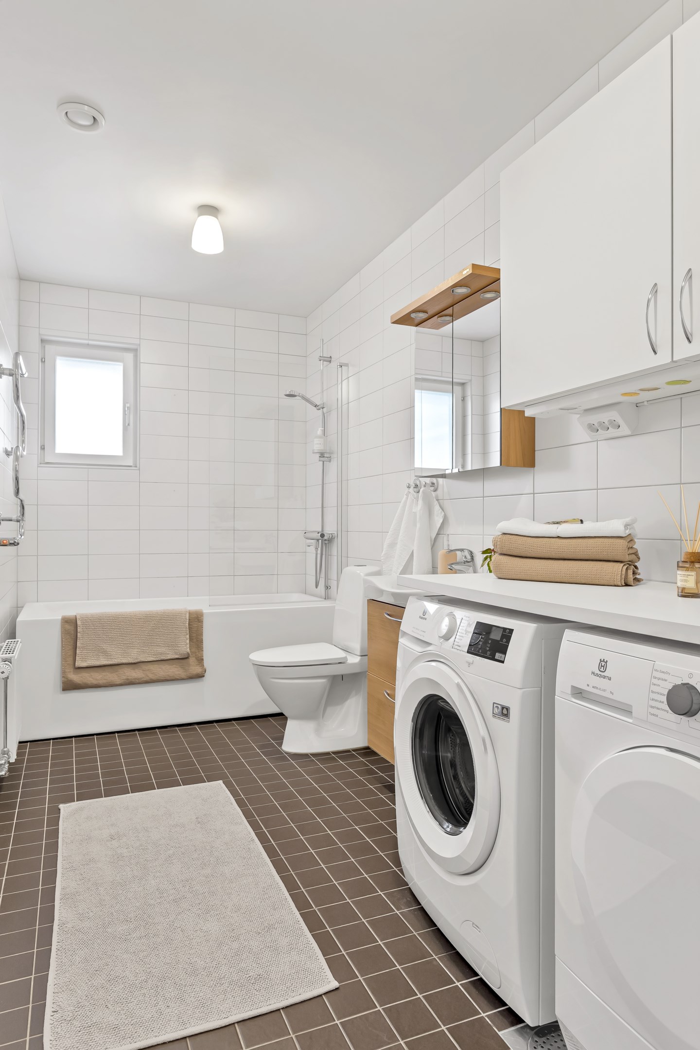 Bostadsbild från Ellegatan 5, Såld i Centrum, Uppsala