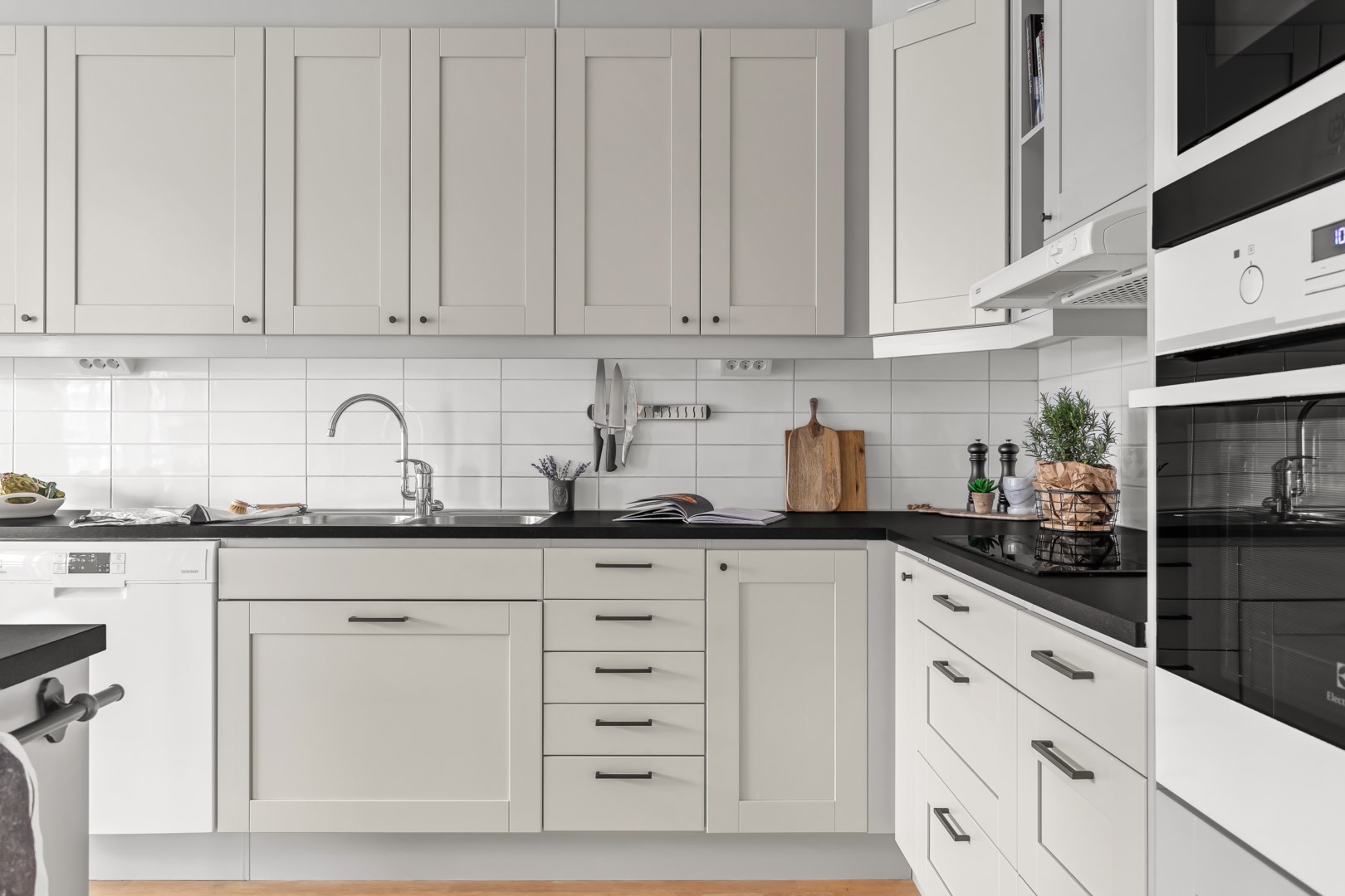 Bostadsbild från Ellegatan 5, Såld i Centrum, Uppsala