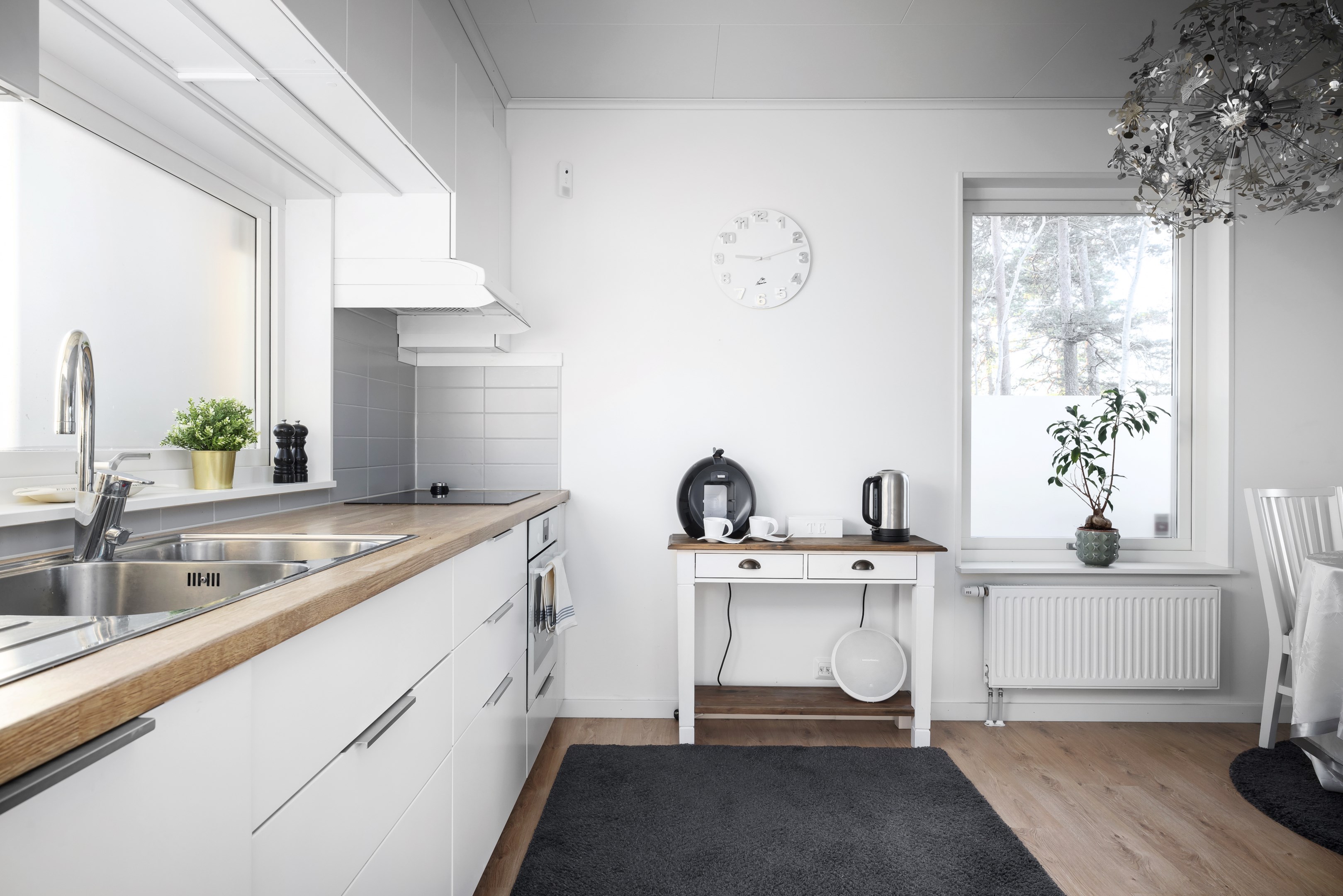 Bostadsbild från Fidravägen 33, Såld i Saltsjöbaden, Nacka