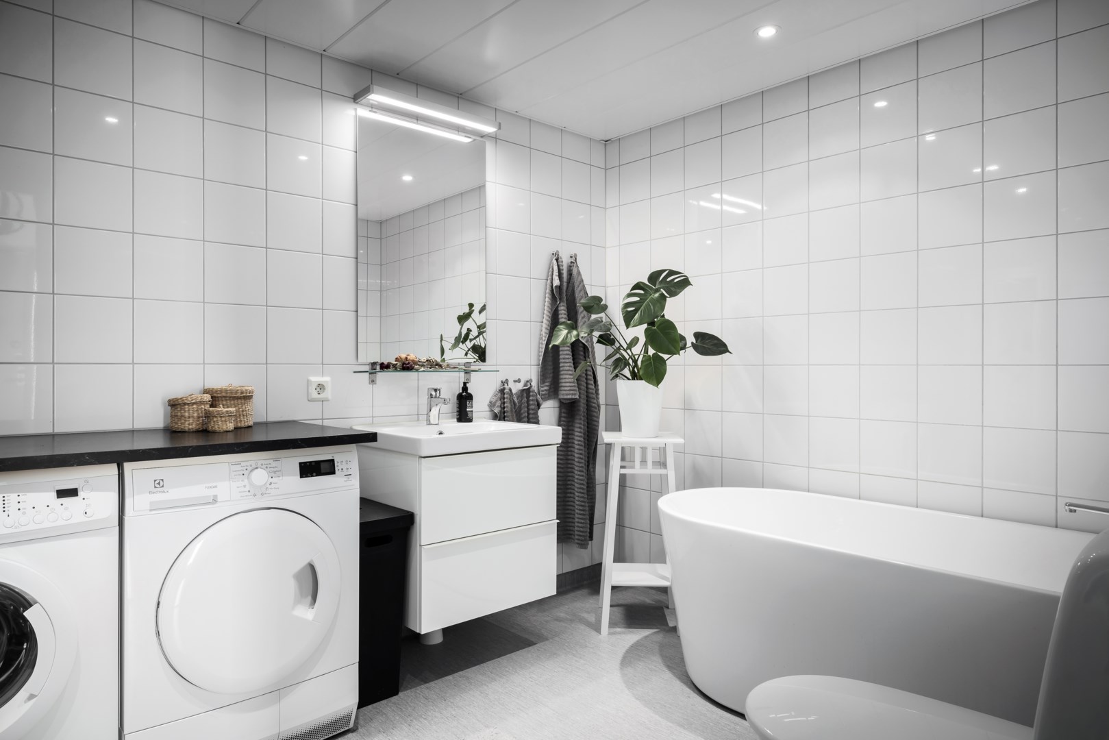 Bostadsbild från Fidravägen 33, Såld i Saltsjöbaden, Nacka