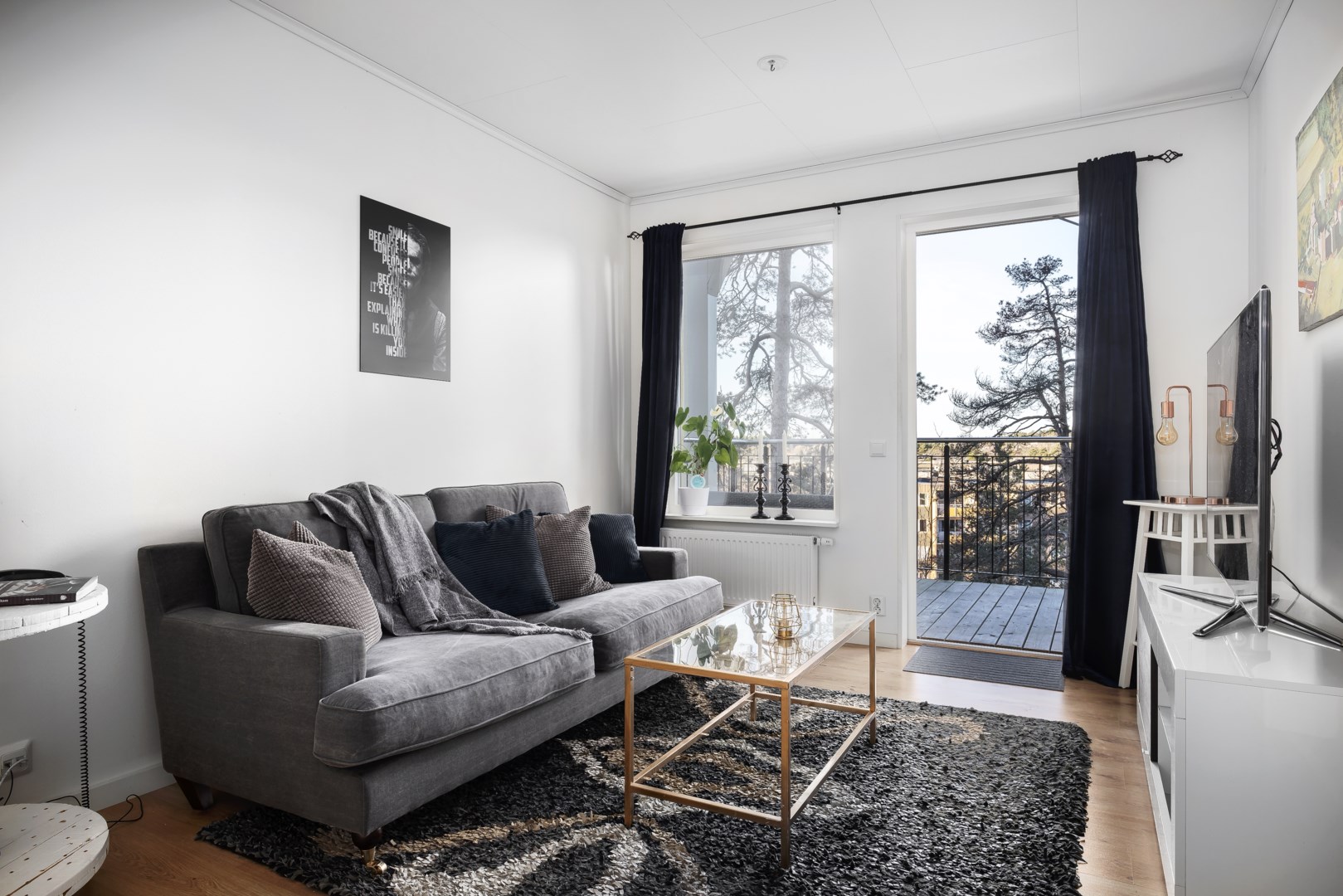 Bostadsbild från Fidravägen 33, Såld i Saltsjöbaden, Nacka