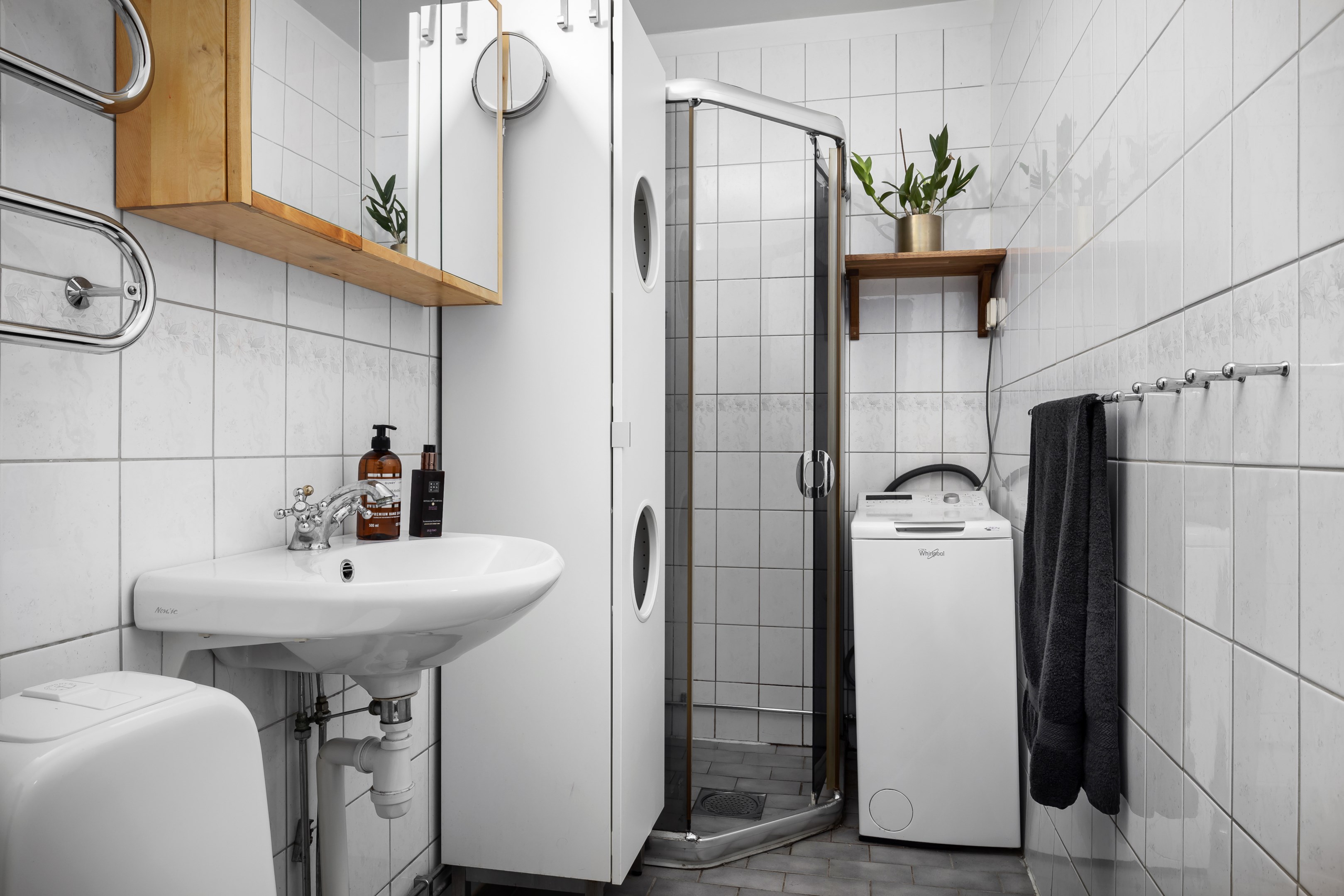 Bostadsbild från Beckasinvägen 33, Såld i Saltängen, Nacka