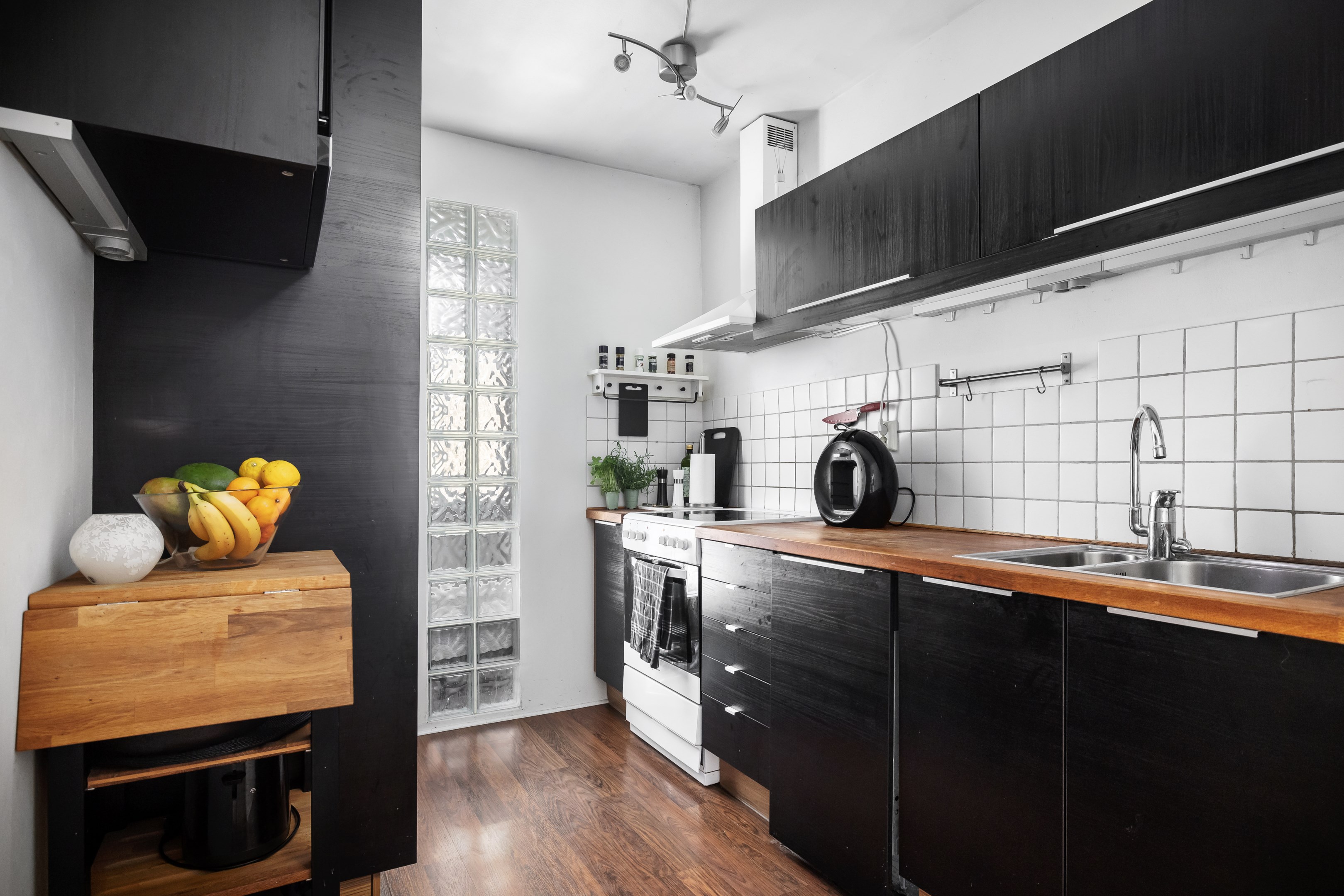 Bostadsbild från Beckasinvägen 33, Såld i Saltängen, Nacka