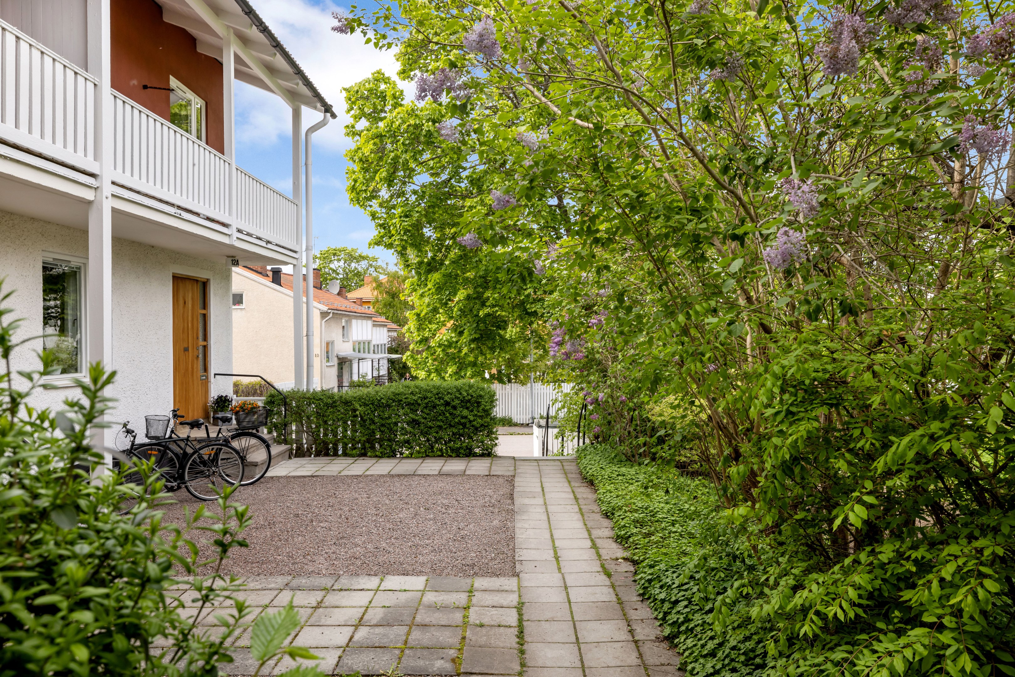 Bostadsbild från Eriksbergsvägen 12A, Såld i Sommarro, Uppsala