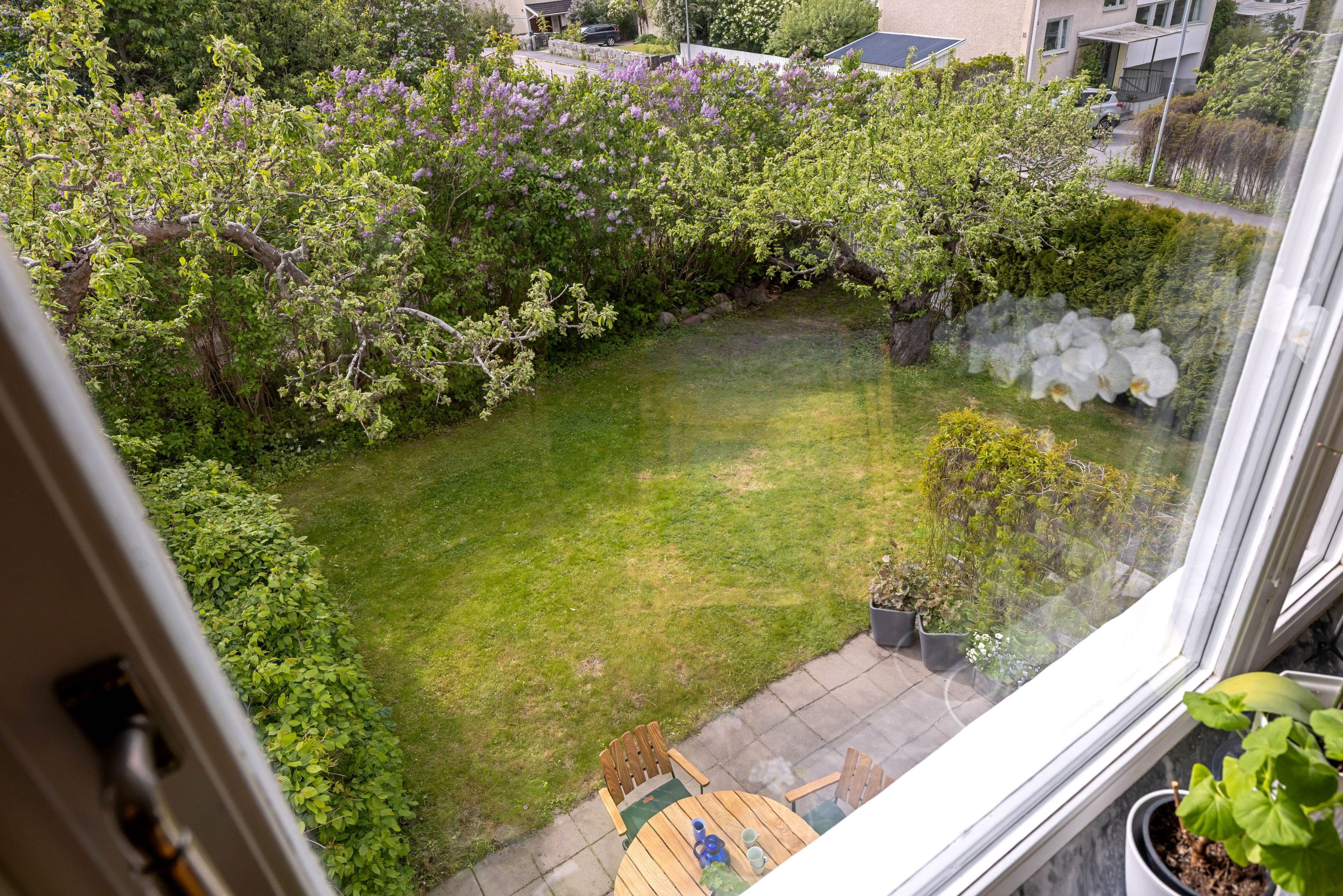 Bostadsbild från Eriksbergsvägen 12A, Såld i Sommarro, Uppsala