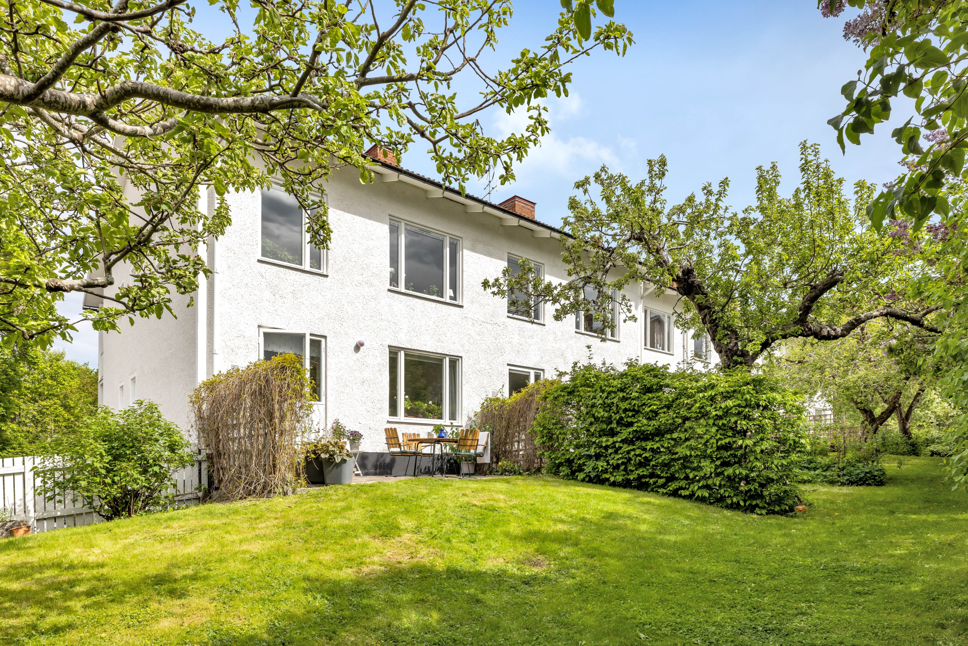 Bostadsbild från Eriksbergsvägen 12A, Såld i Sommarro, Uppsala