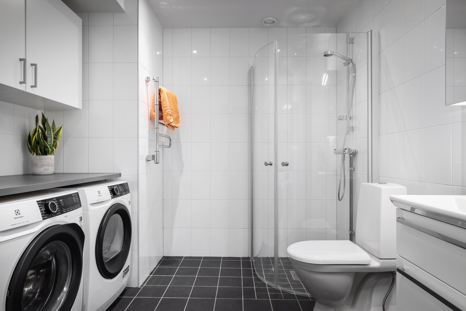 Bostadsbild från Tollareslingan 12, 5tr, Såld i Tollare, Nacka