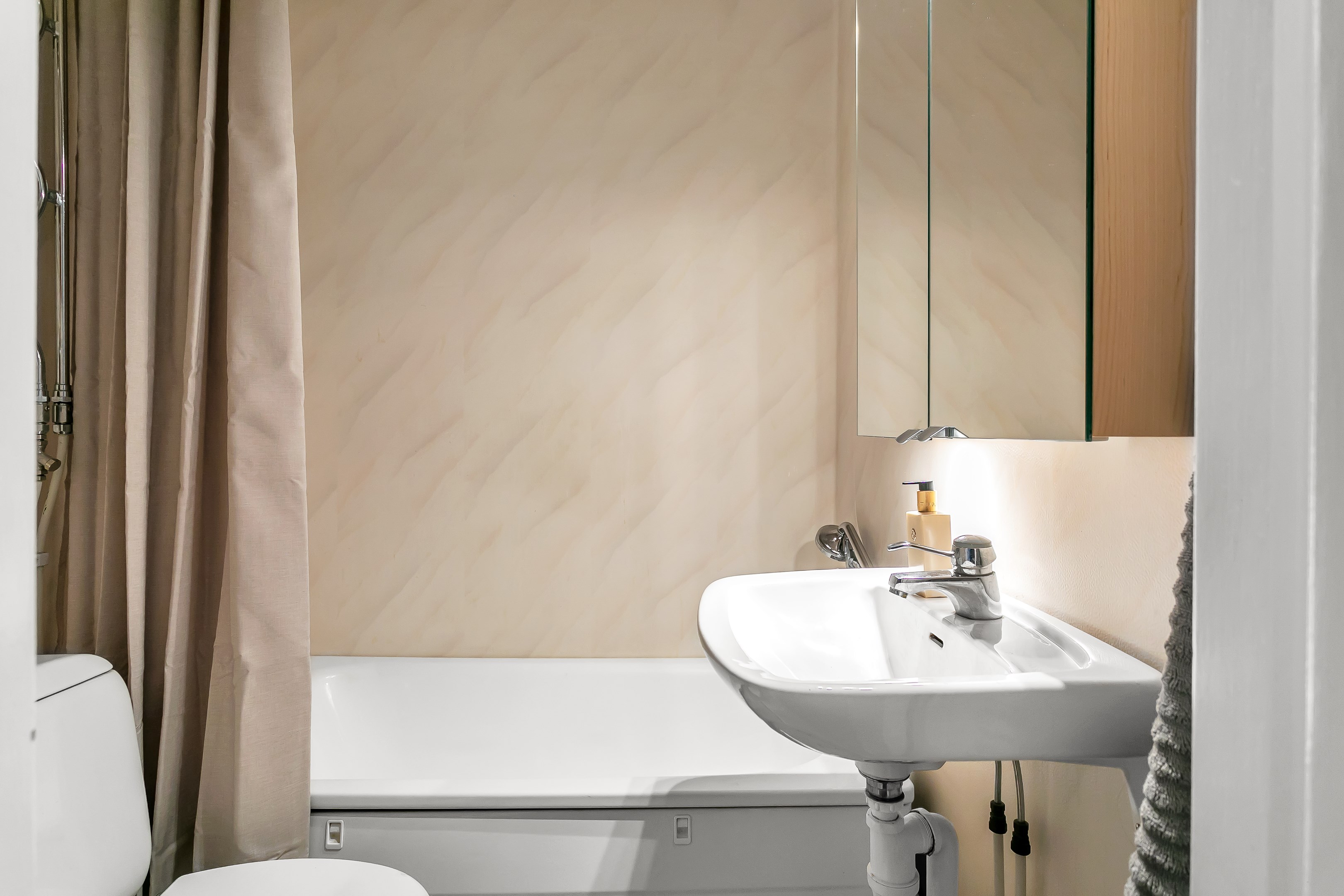 Bostadsbild från Luthagsesplanaden 10B, Såld i Luthagen, Uppsala