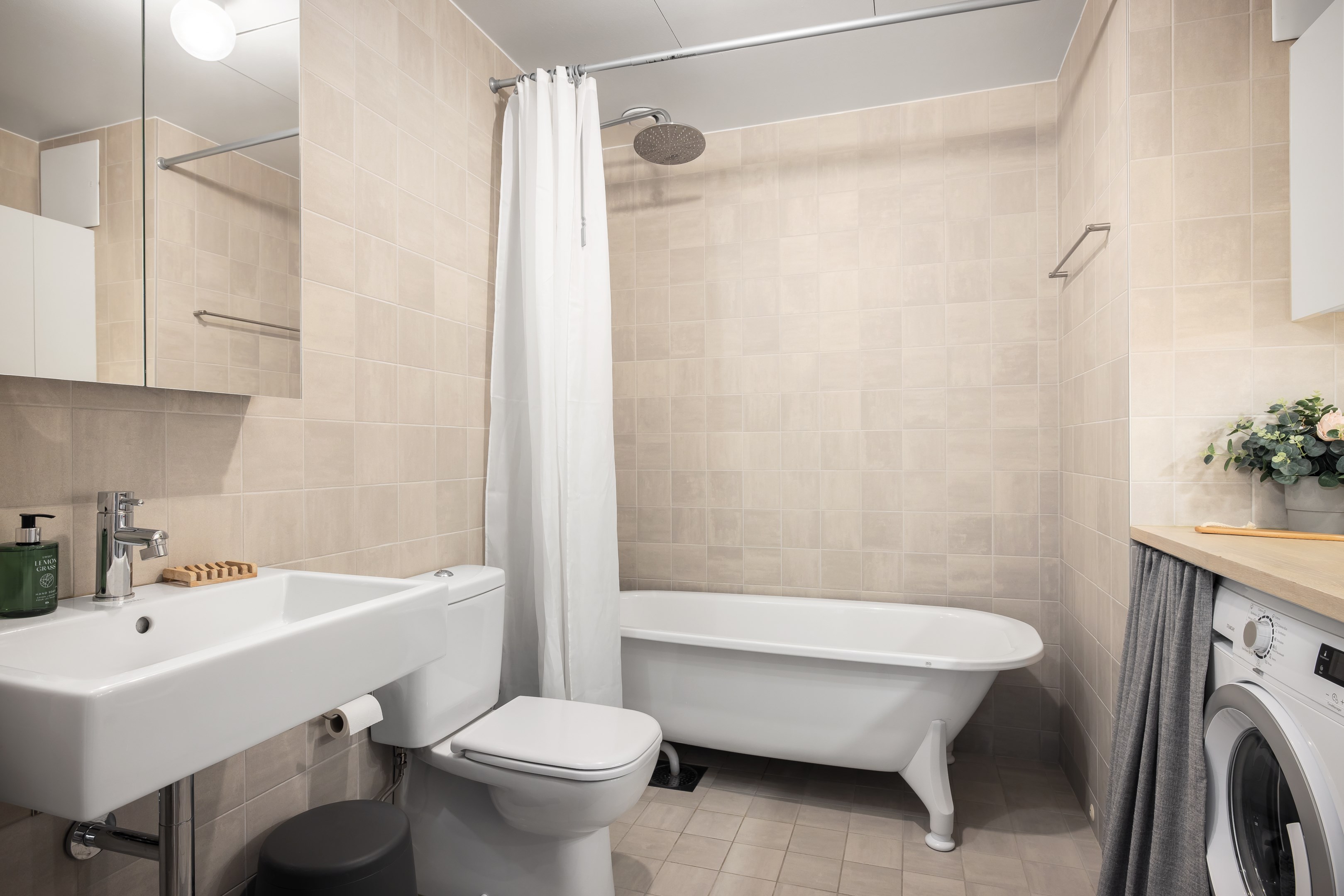 Bostadsbild från Tollareslingan 3, Såld i Tollare, Nacka