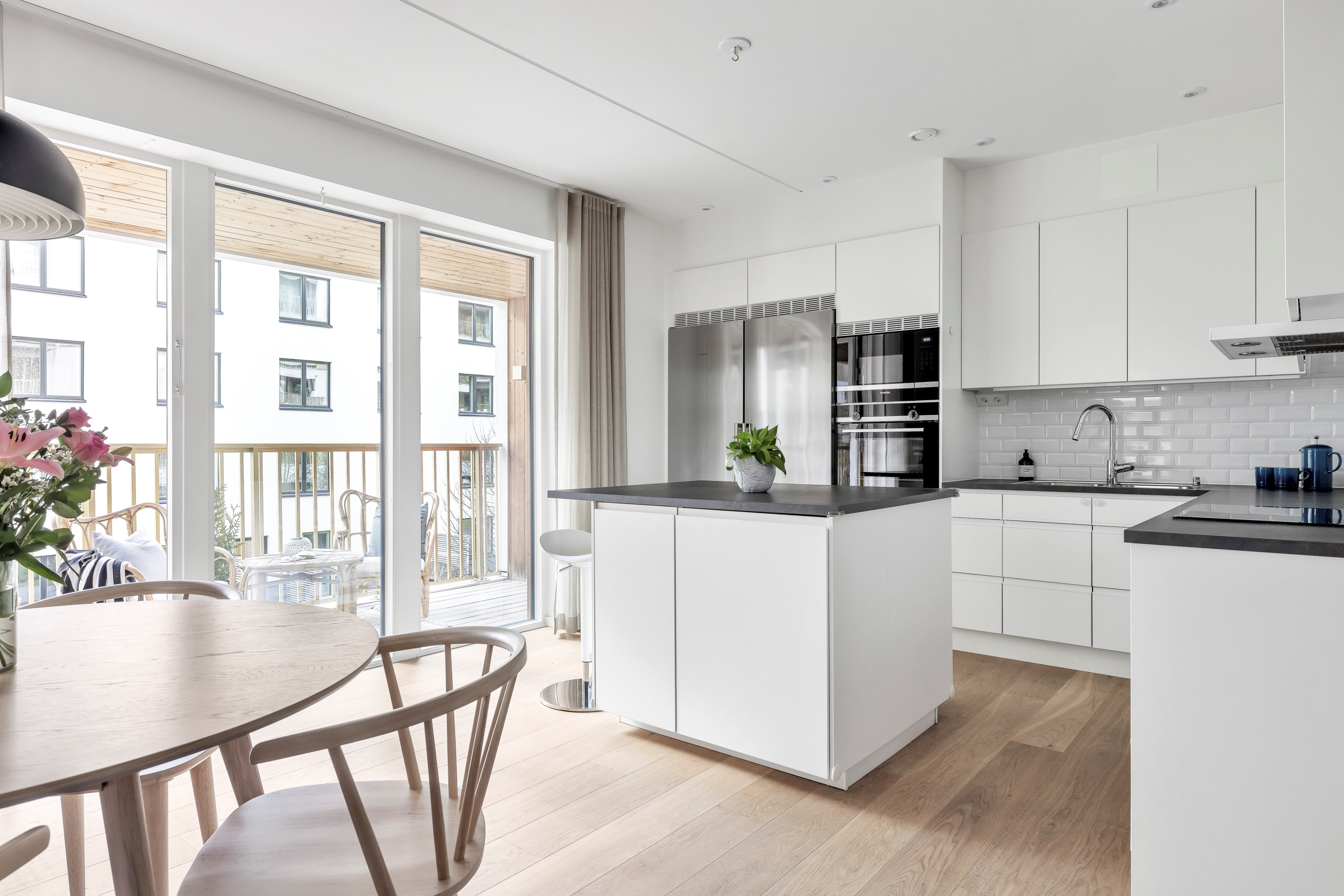 Bostadsbild från Soldathemsvägen 5, Såld i Rosendal, Uppsala