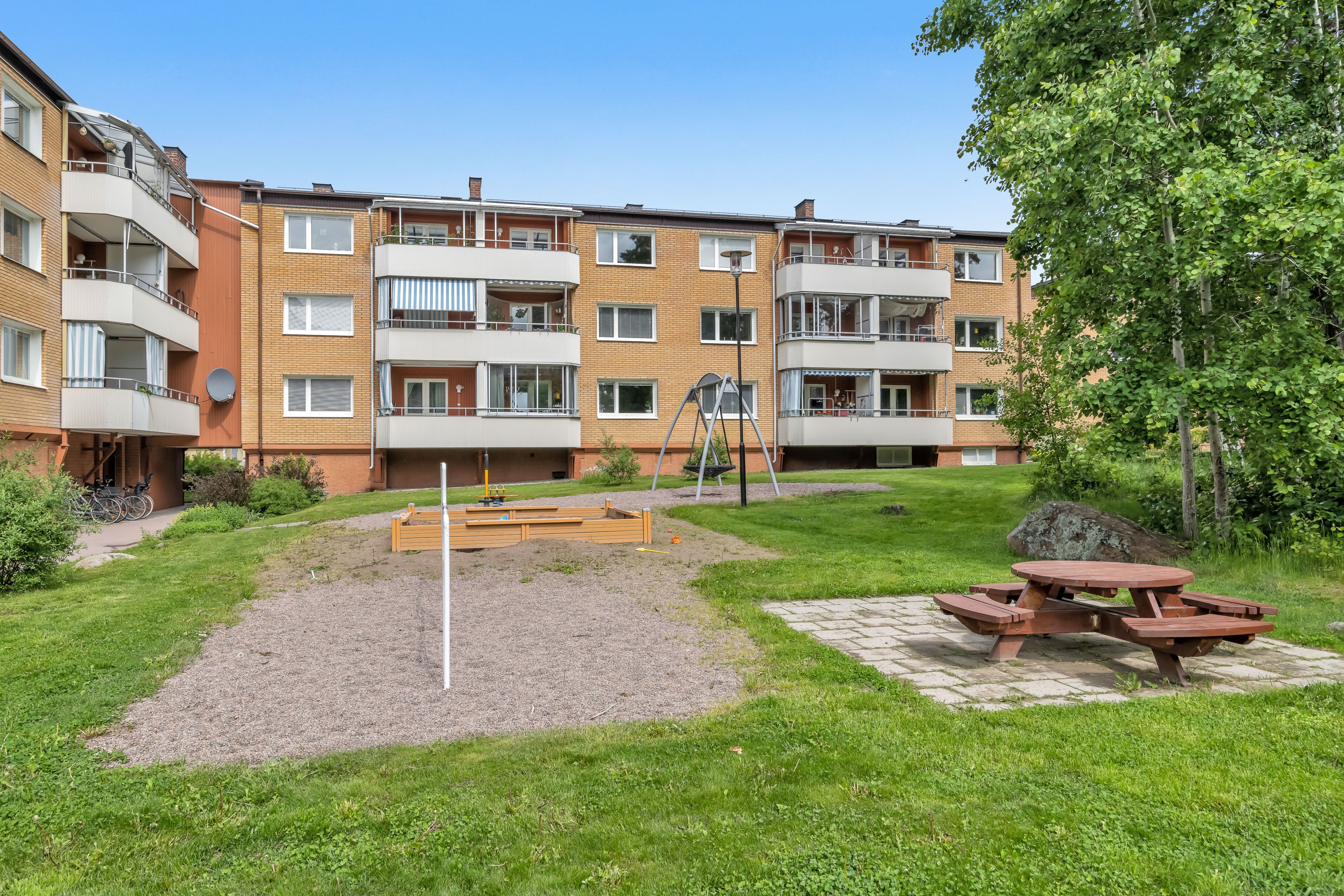 Bostadsbild från Gnejsvägen 3 A, Såld i Eriksberg, Uppsala