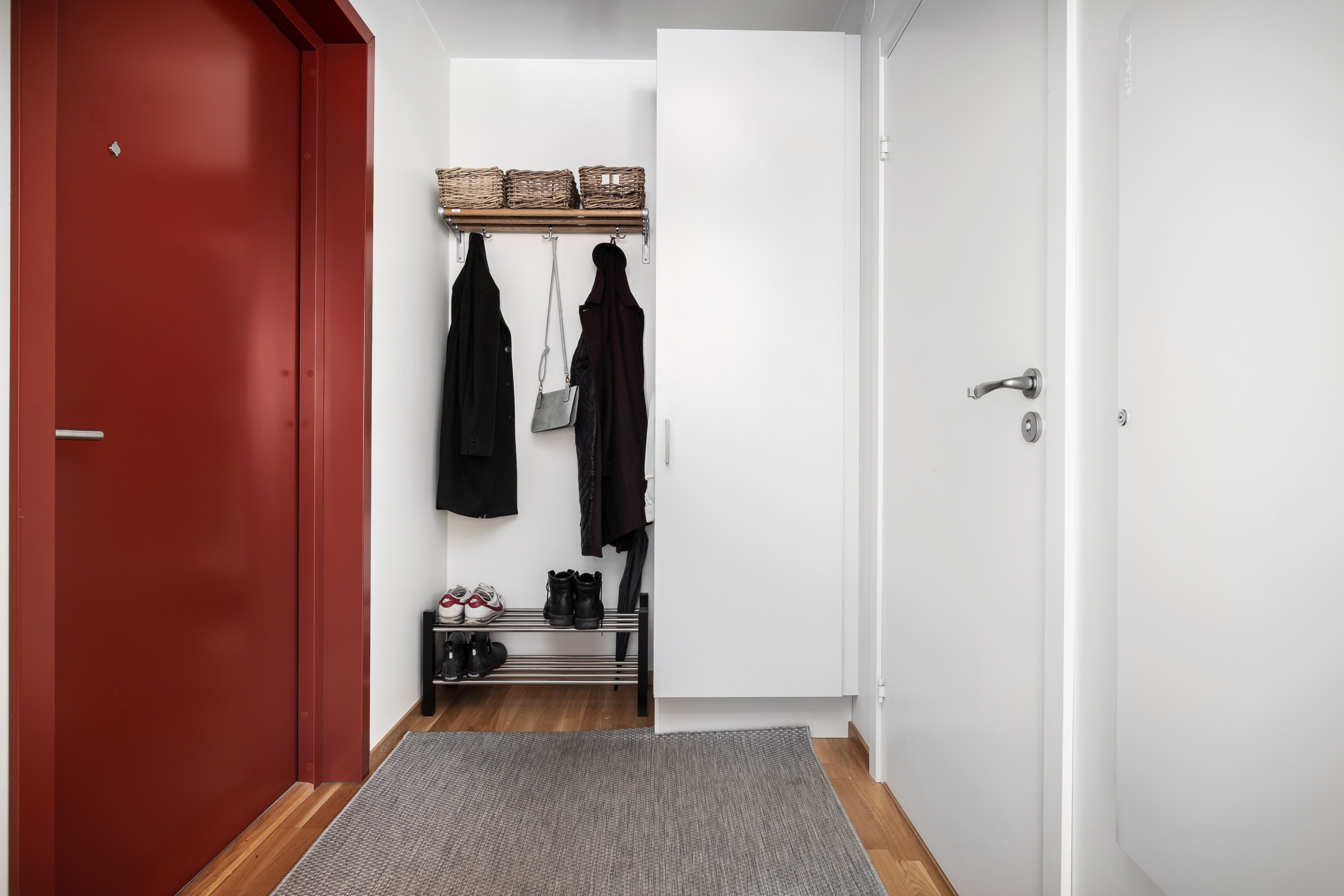 Bostadsbild från Tollarevägen 26, Såld i Tollare, Nacka