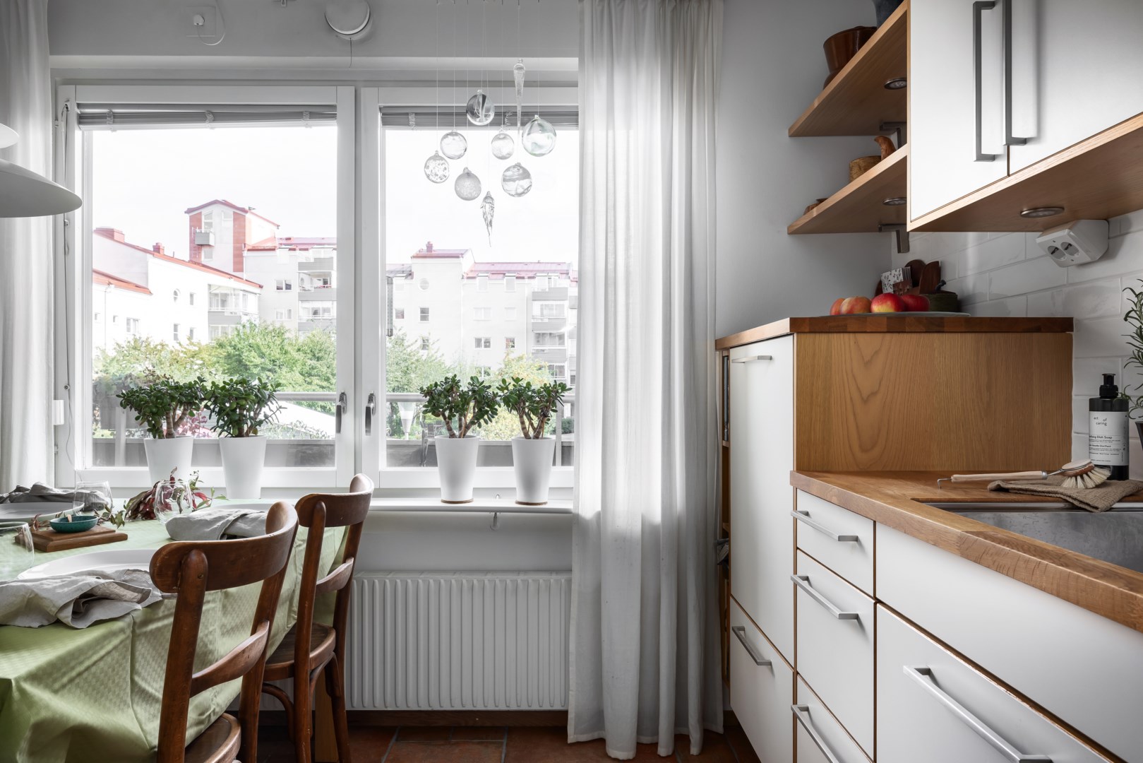 Bostadsbild från Fyrspannsvägen 52, Såld i Jarlaberg, Nacka