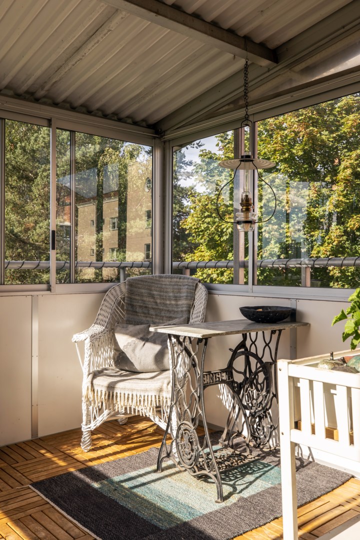 Bostadsbild från Fyrspannsvägen 52, Såld i Jarlaberg, Nacka