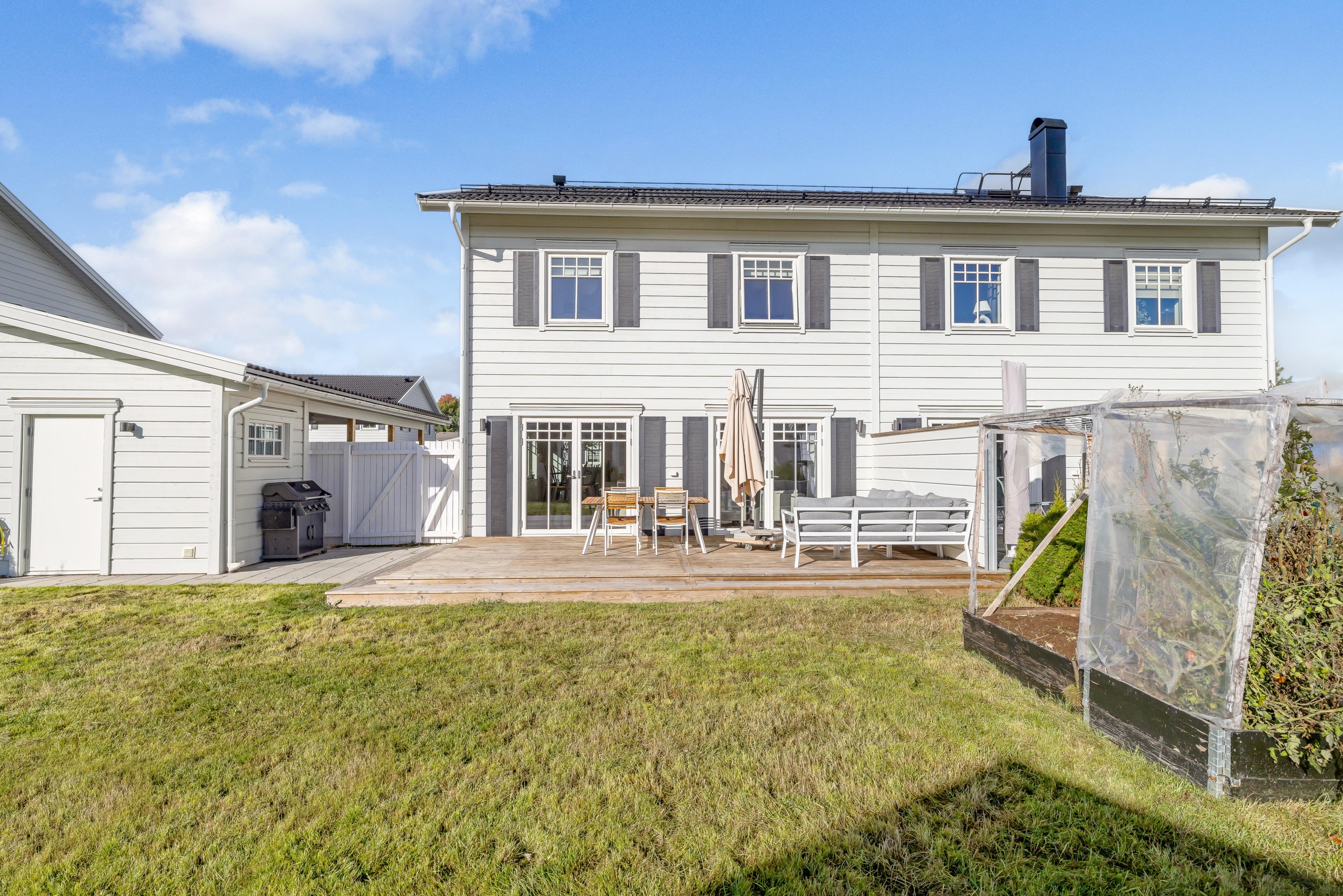 Bostadsbild från Björnmossvägen 25, Såld i Lindbacken, Uppsala