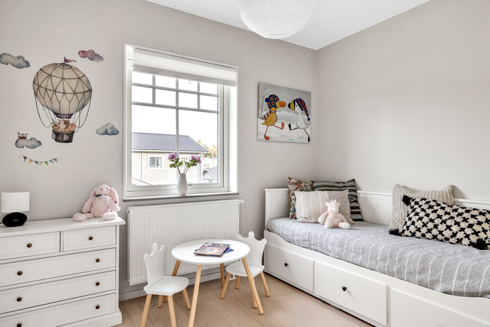 Bostadsbild från Björnmossvägen 25, Såld i Lindbacken, Uppsala