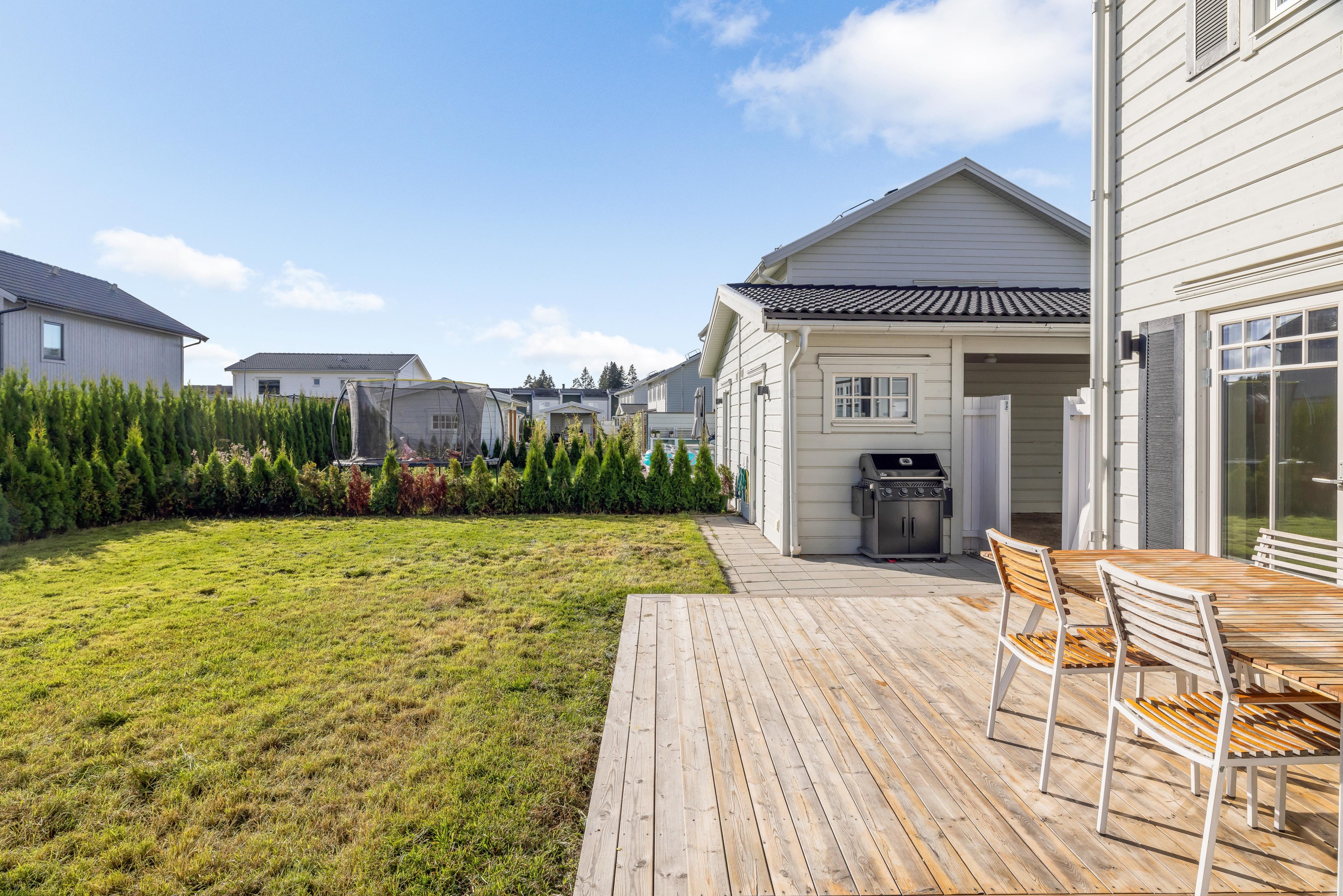 Bostadsbild från Björnmossvägen 25, Såld i Lindbacken, Uppsala