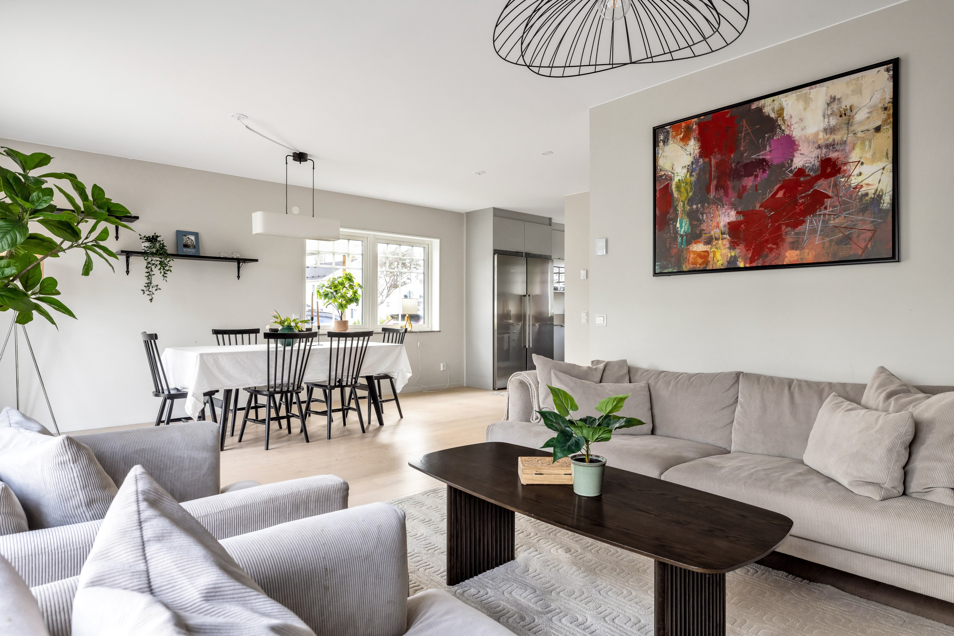 Bostadsbild från Björnmossvägen 25, Såld i Lindbacken, Uppsala