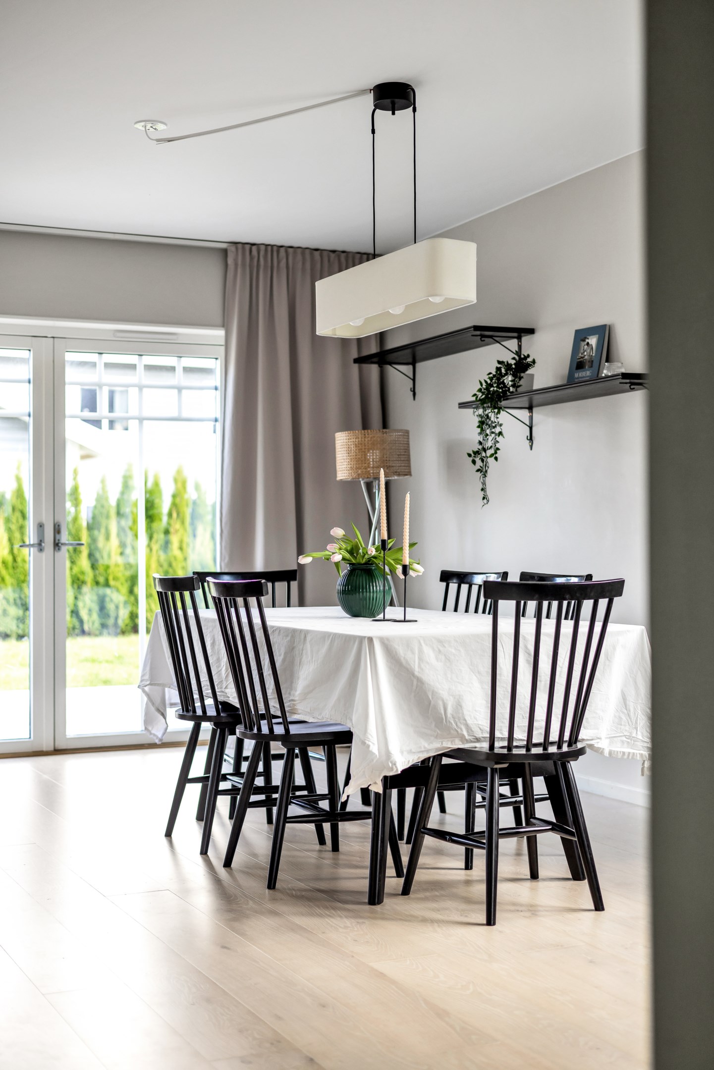 Bostadsbild från Björnmossvägen 25, Såld i Lindbacken, Uppsala