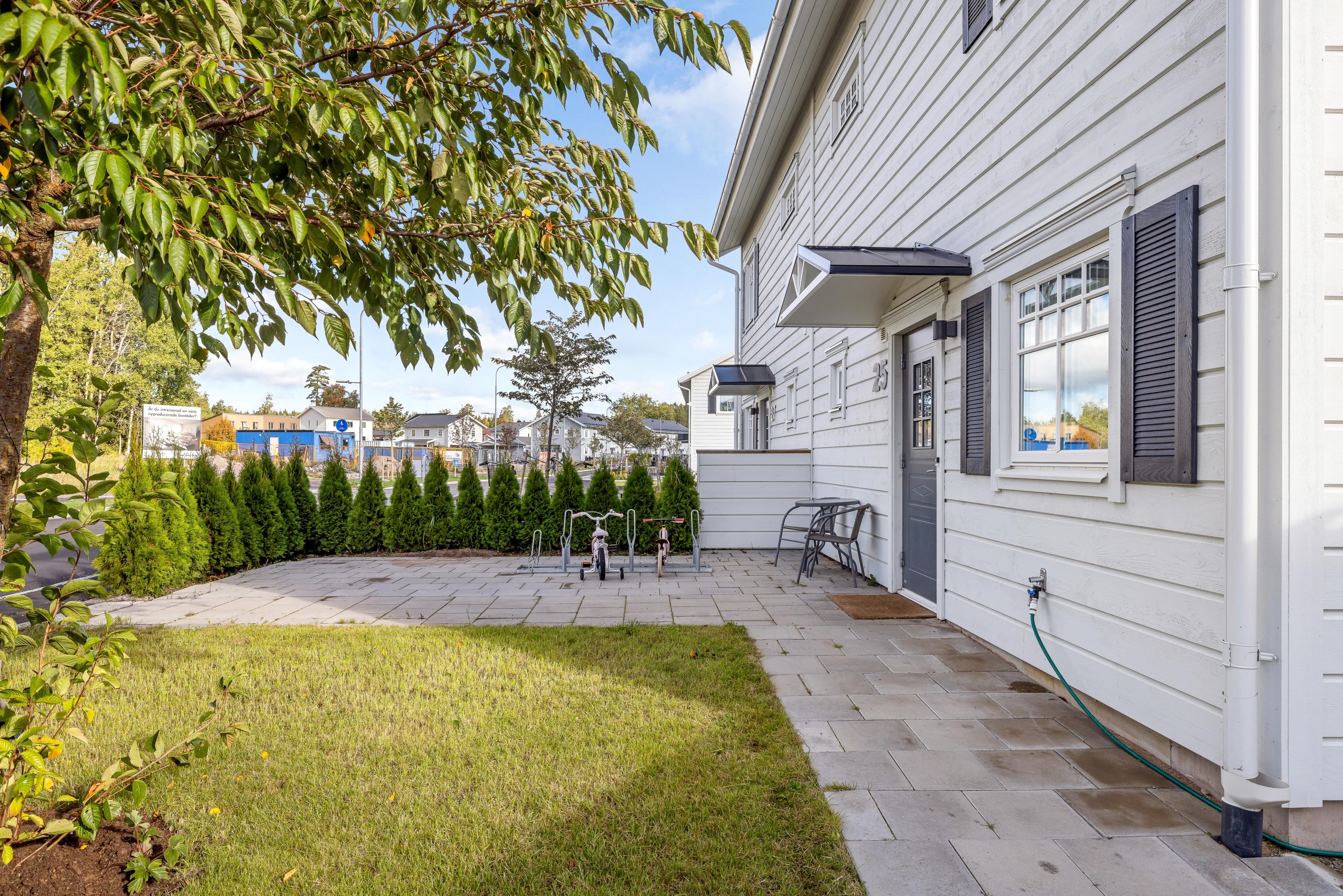 Bostadsbild från Björnmossvägen 25, Såld i Lindbacken, Uppsala